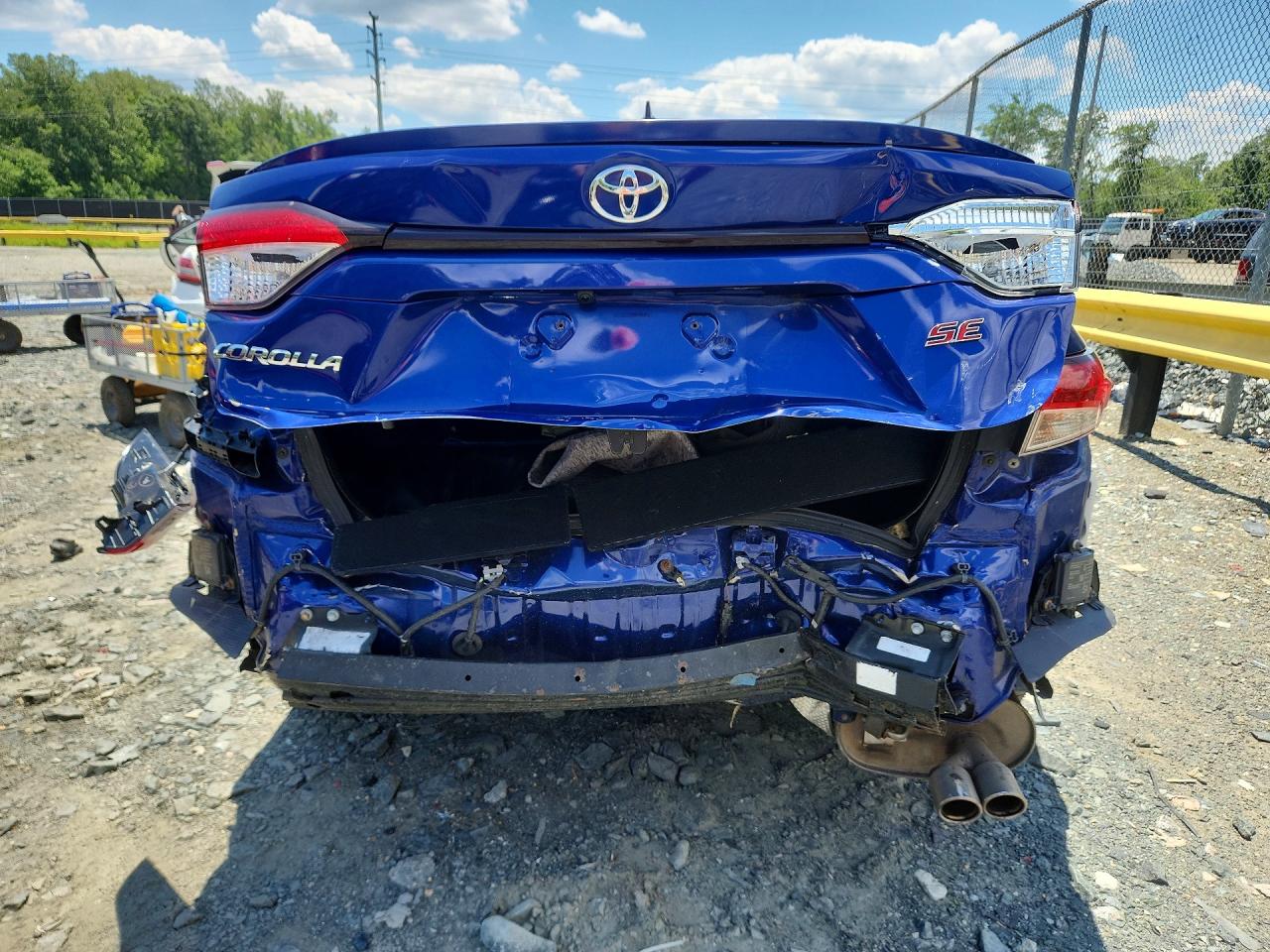 2021 Toyota Corolla Se Blue vin: JTDP4MCE6MJ057966