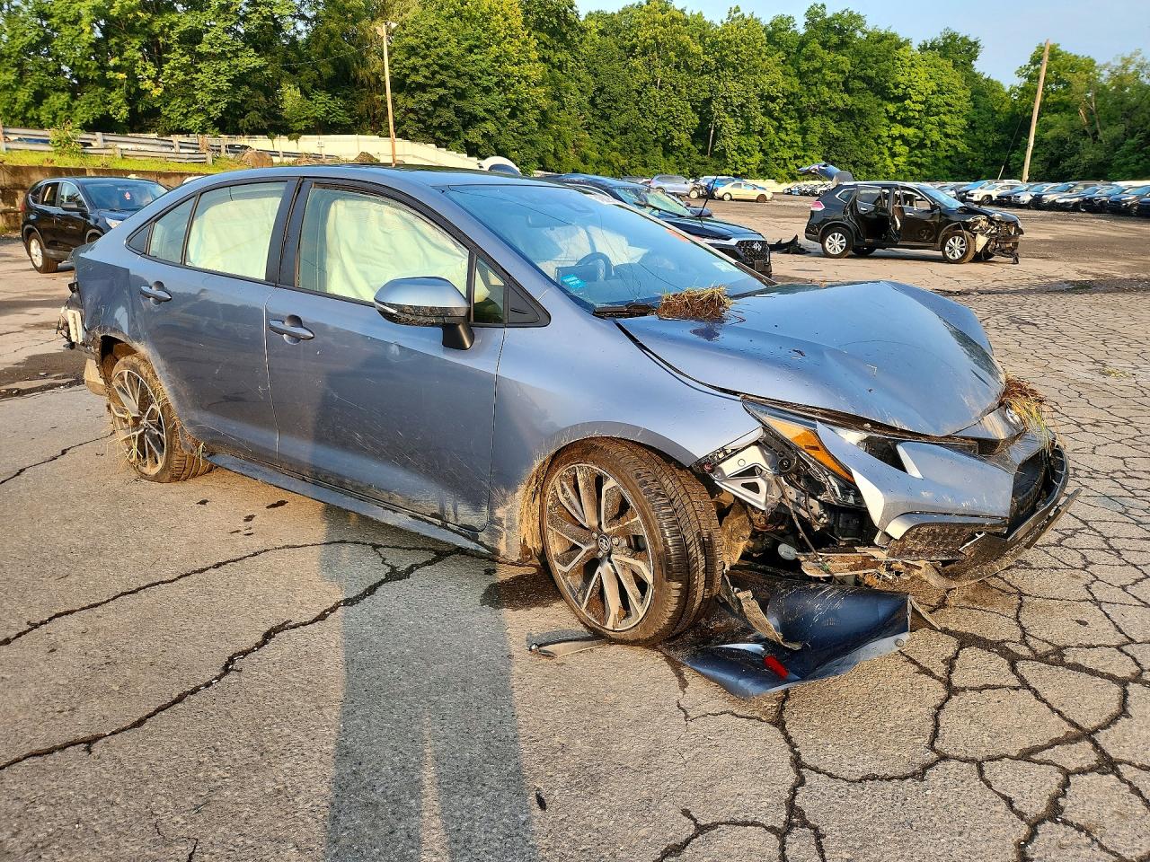 2021 Toyota Corolla Se Blue vin: JTDP4MCEXMJ066928