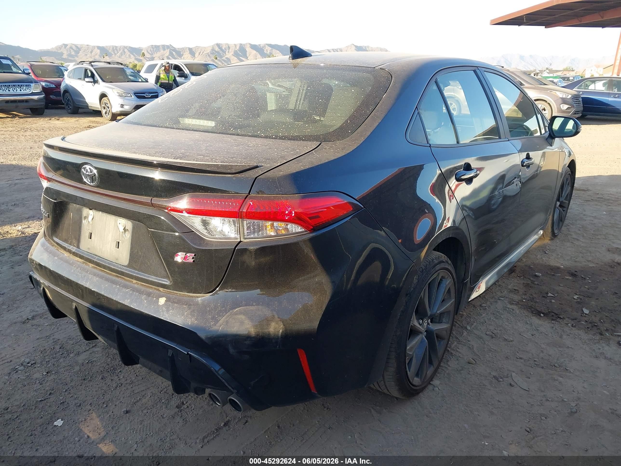 2024 Toyota Corolla Se Черный vin: JTDP4MCEXR3520641
