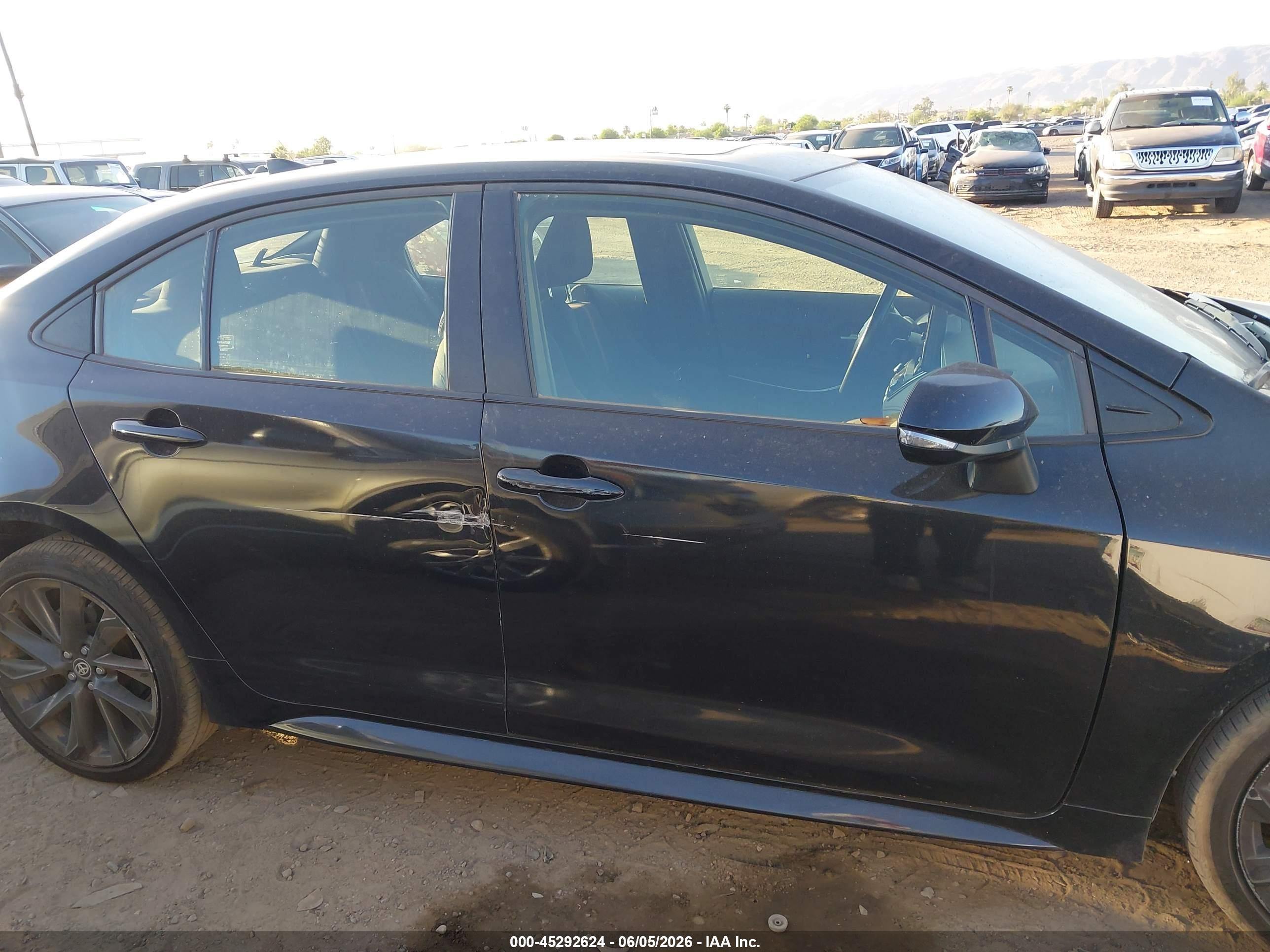 2024 Toyota Corolla Se Черный vin: JTDP4MCEXR3520641