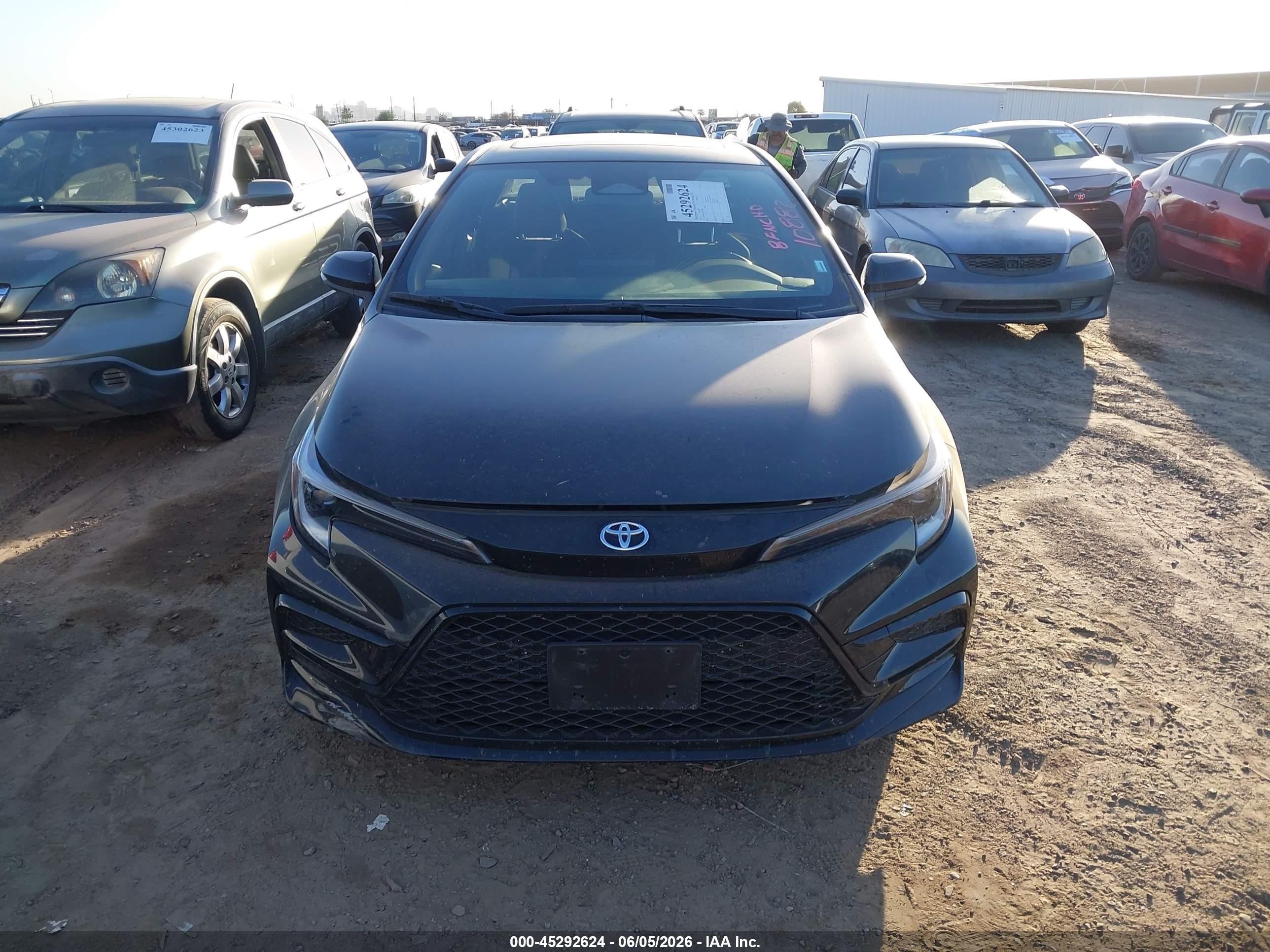 2024 Toyota Corolla Se Черный vin: JTDP4MCEXR3520641