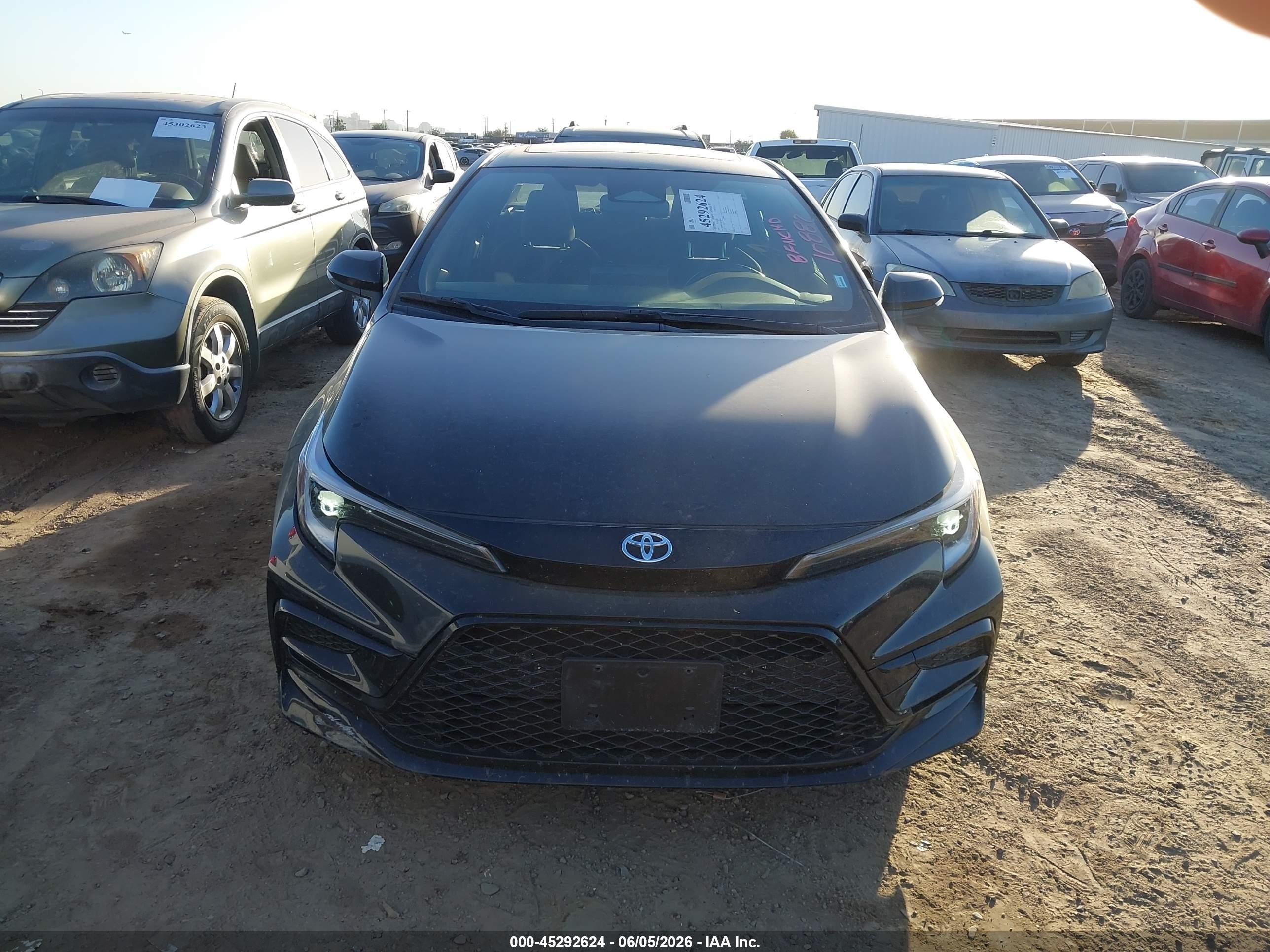 2024 Toyota Corolla Se Черный vin: JTDP4MCEXR3520641