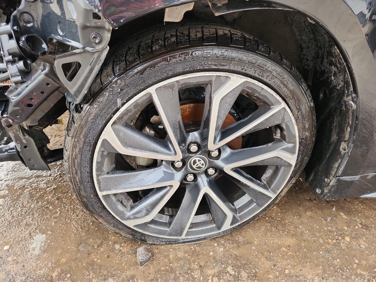 2020 Toyota Corolla Se Black vin: JTDP4RCE2LJ002457 Damage: Left Front Wheel, Curb Rash, > 12 Inches