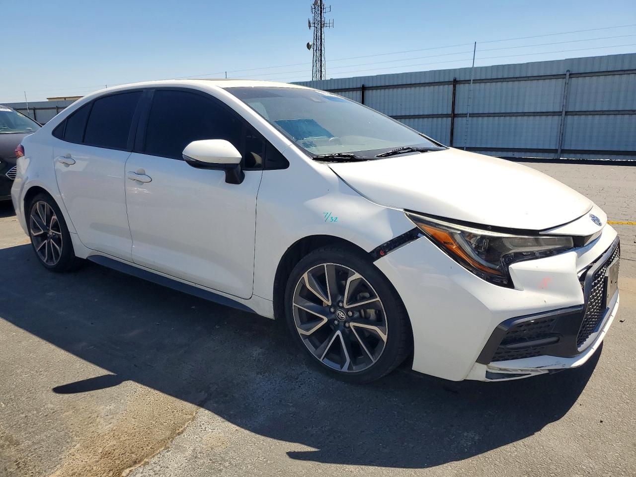 2020 Toyota Corolla Se White vin: JTDP4RCE2LJ017573
