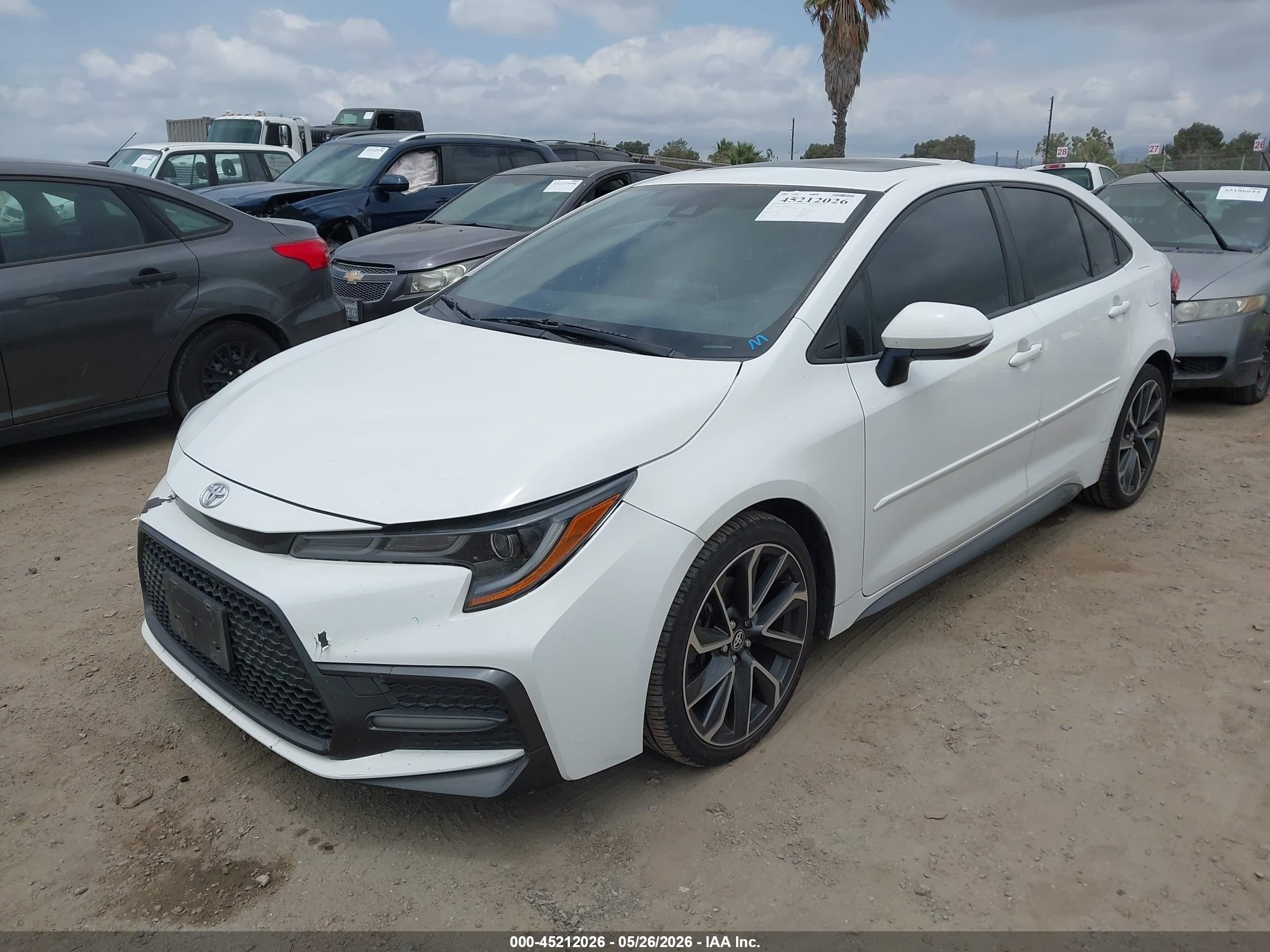 2020 Toyota Corolla Se White vin: JTDP4RCE4LJ029384