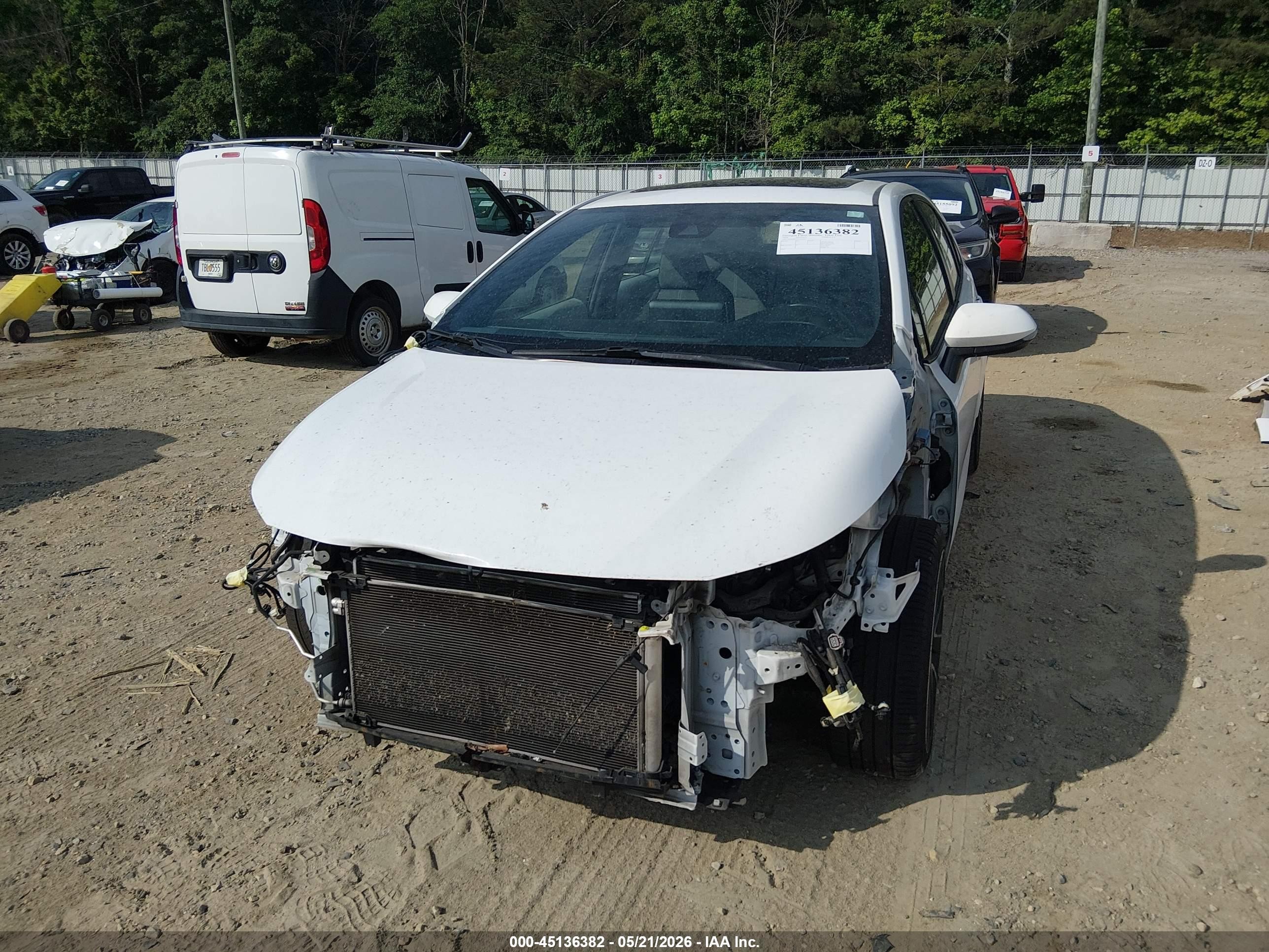 2020 Toyota Corolla Se White vin: JTDP4RCE7LJ030545