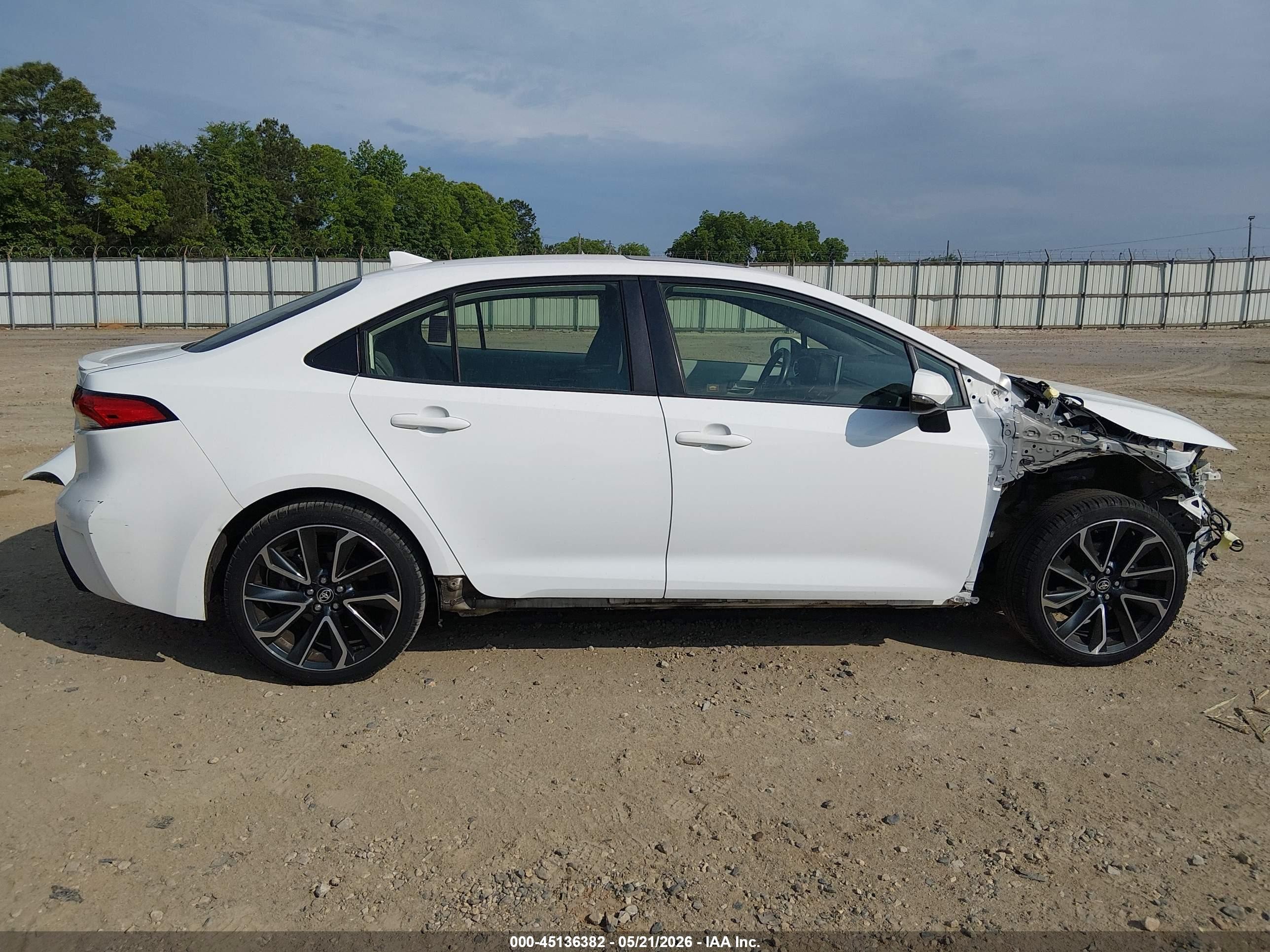 2020 Toyota Corolla Se White vin: JTDP4RCE7LJ030545