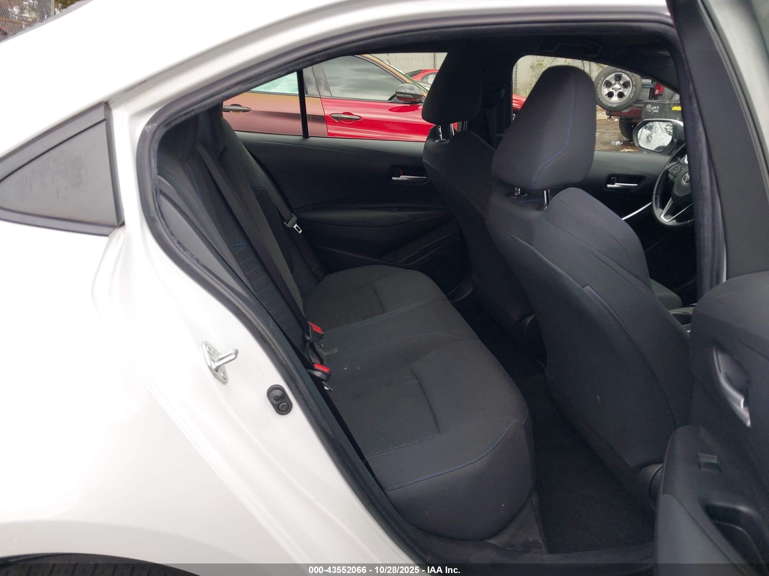 2022 Toyota Corolla Se White vin: JTDS4MCE5NJ089786
