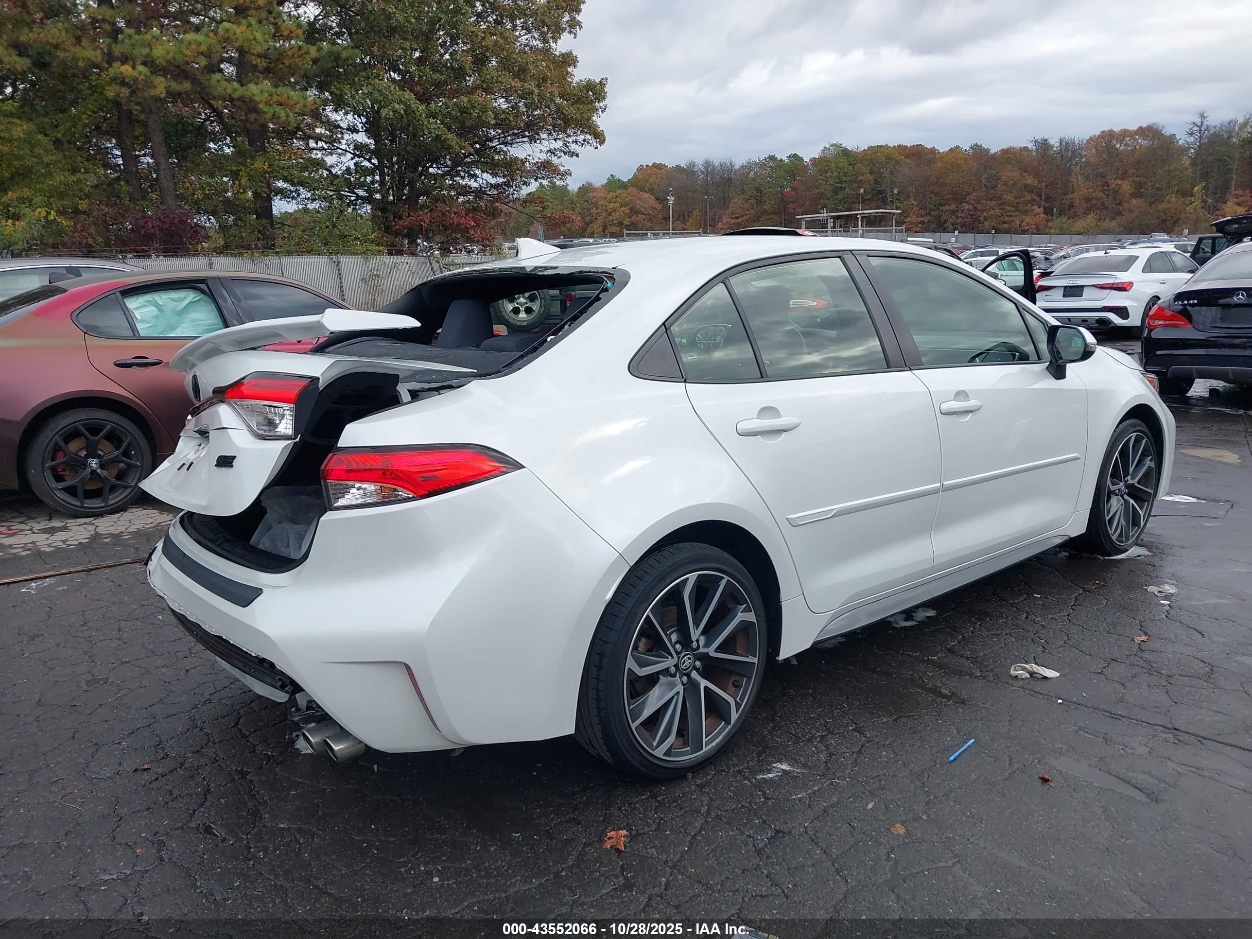 2022 Toyota Corolla Se White vin: JTDS4MCE5NJ089786