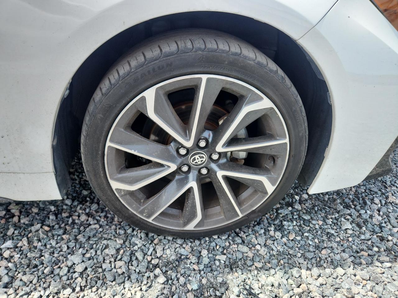 2020 Toyota Corolla Se White vin: JTDS4RCE2LJ050650 Damage: Right Front Wheel, Curb Rash, > 12 Inches