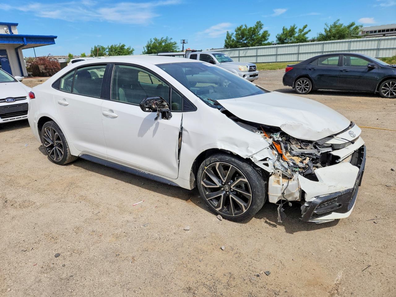 2020 Toyota Corolla Se White vin: JTDS4RCE3LJ013686
