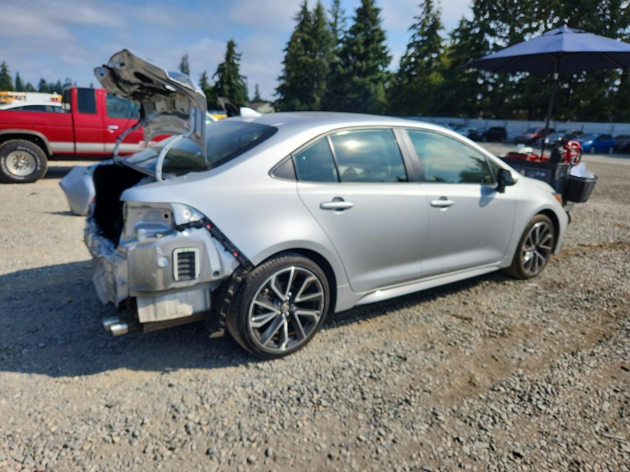 2020 Toyota Corolla Se Серебряный vin: JTDS4RCEXLJ023759
