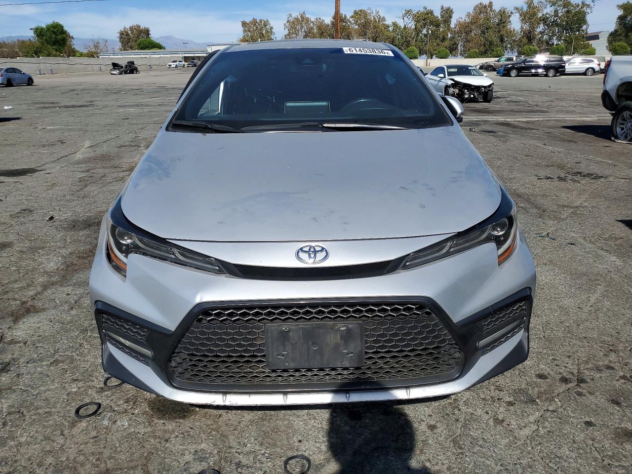 2021 Toyota Corolla Xse Silver vin: JTDT4MCEXMJ058312