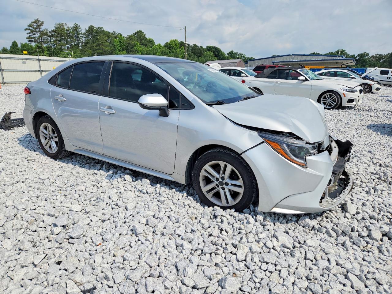 2022 Toyota Corolla Le Silver vin: JTDVPMAE1N3006348
