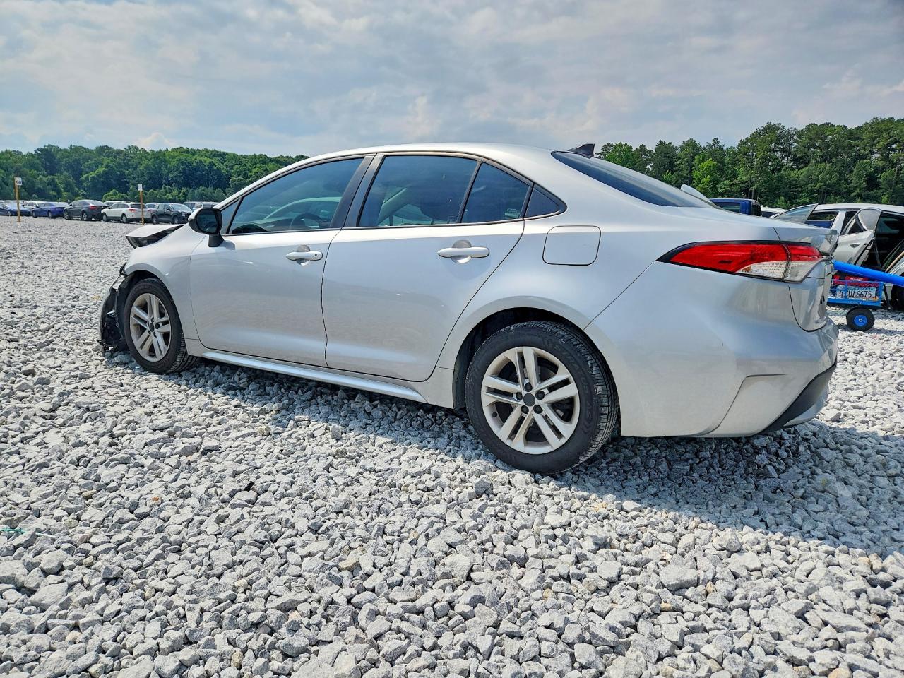 2022 Toyota Corolla Le Silver vin: JTDVPMAE1N3006348