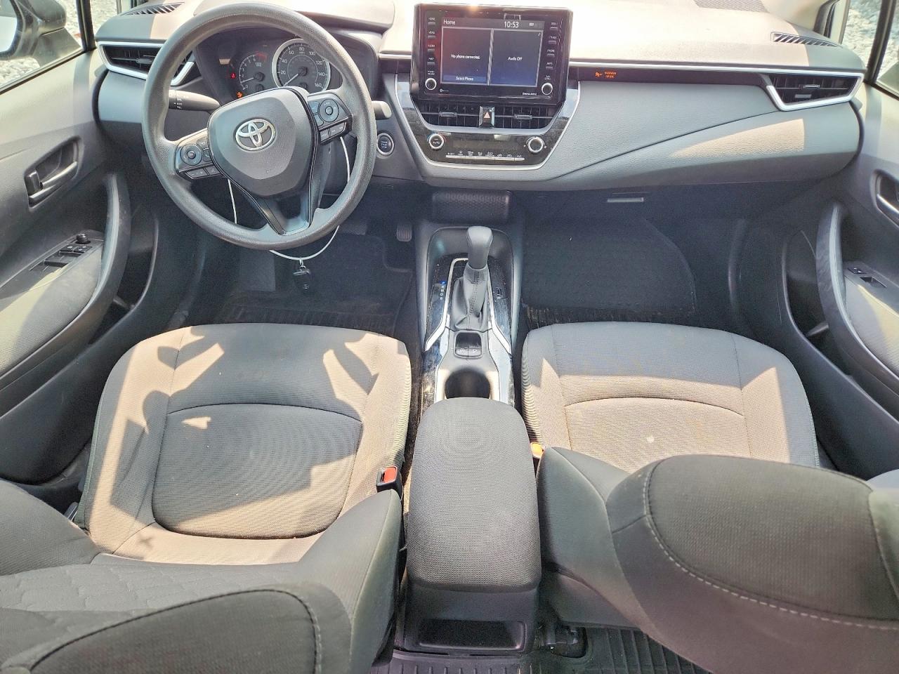 2022 Toyota Corolla Le Silver vin: JTDVPMAE1N3006348