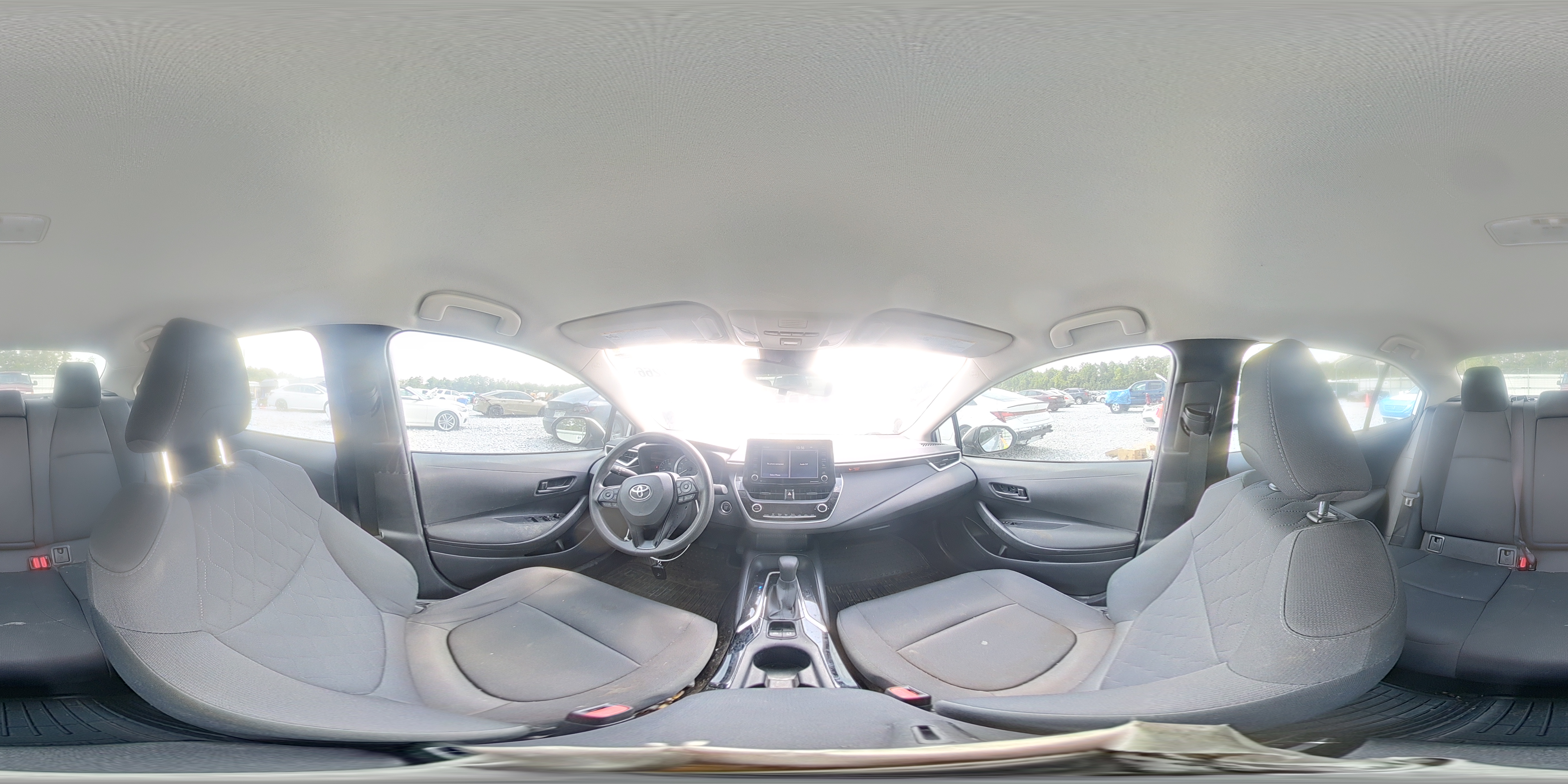 2022 Toyota Corolla Le Silver vin: JTDVPMAE1N3006348