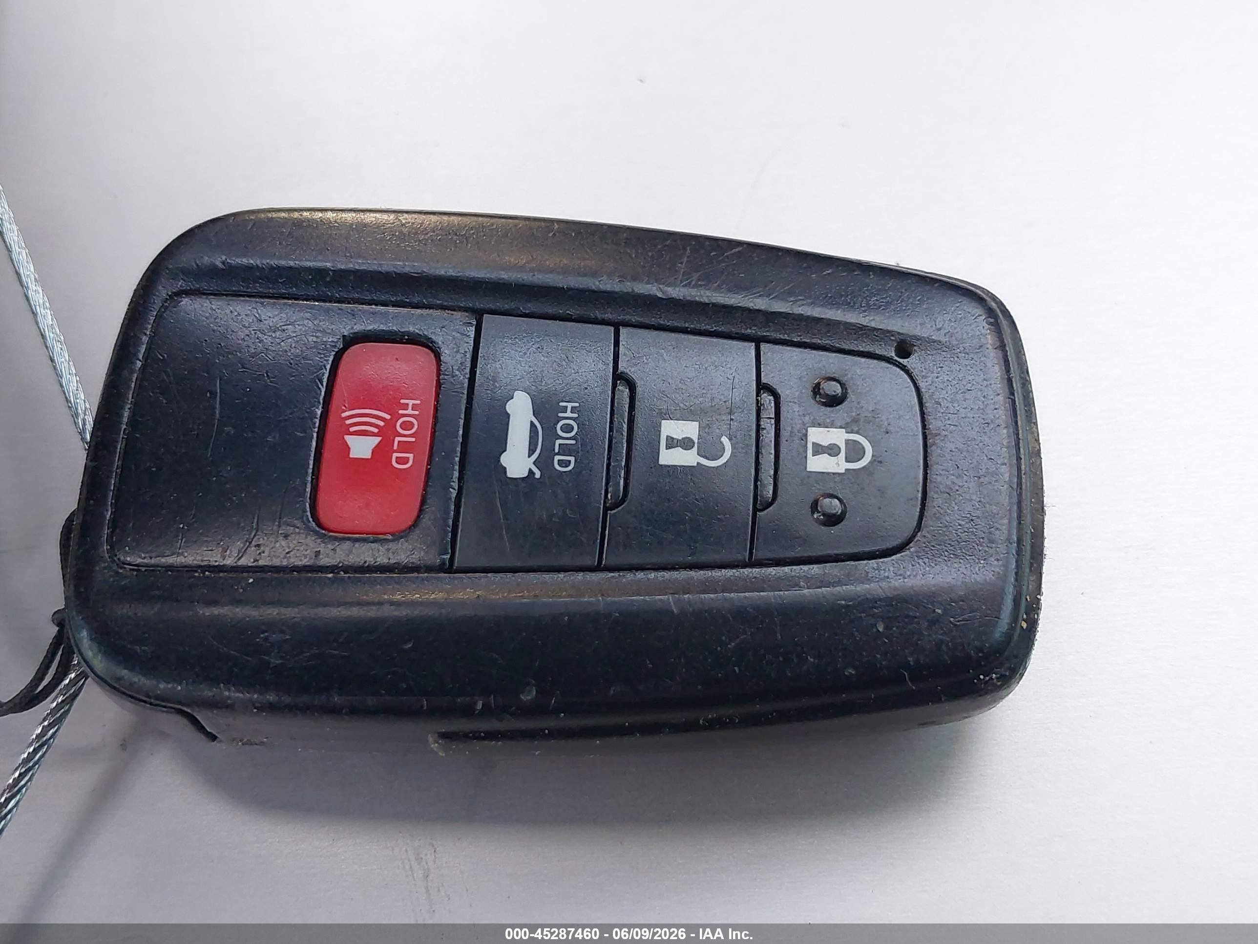 2021 Toyota Corolla Le Gray vin: JTDVPMAE2MJ129294