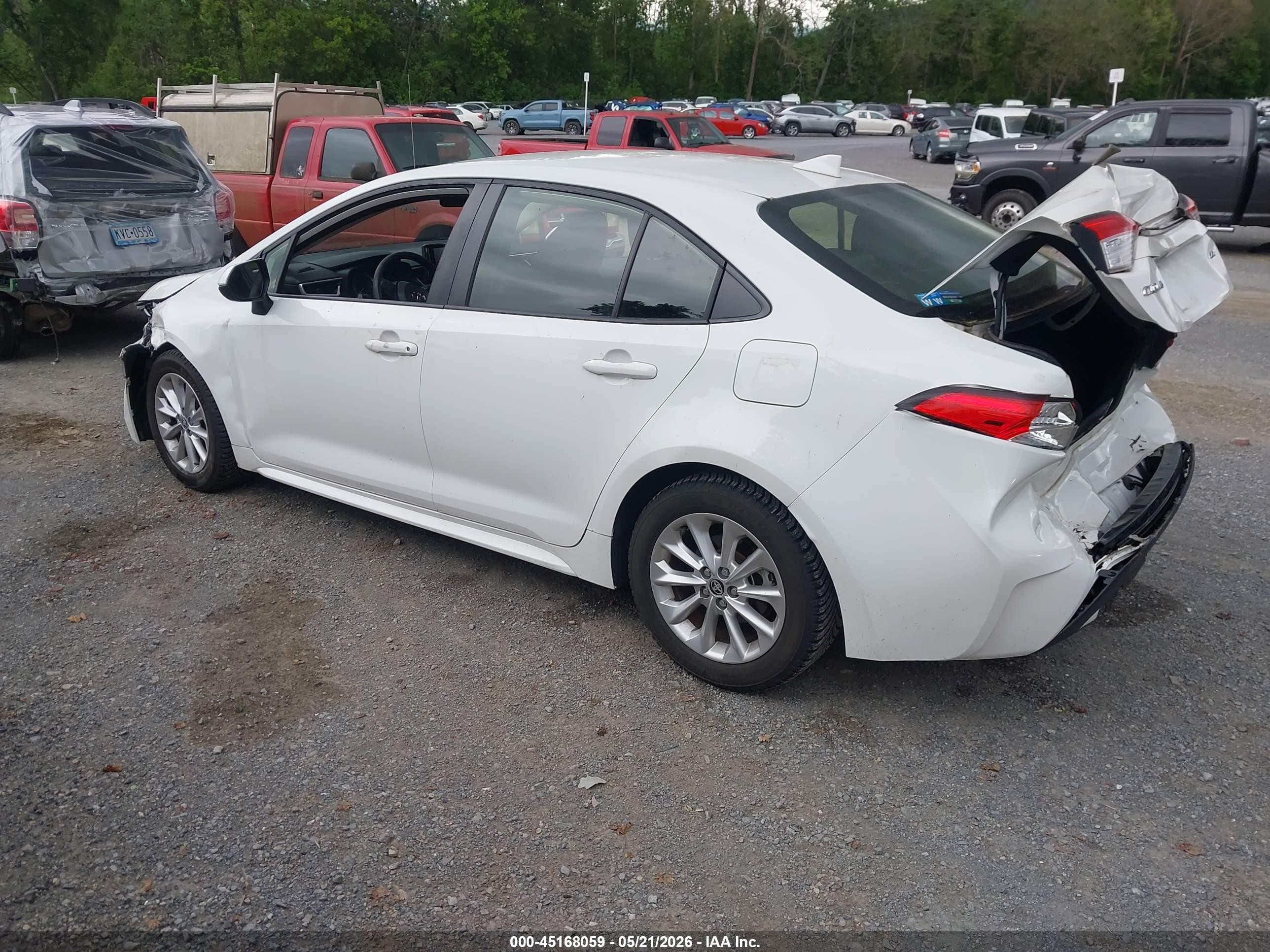 2022 Toyota Corolla Le Белый vin: JTDVPMAE6N3012436