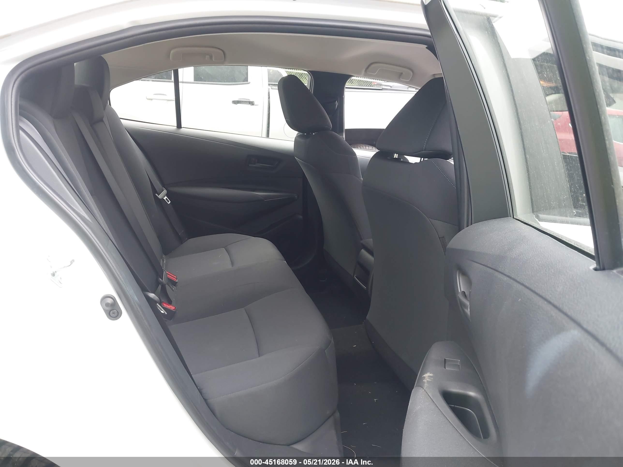 2022 Toyota Corolla Le Белый vin: JTDVPMAE6N3012436
