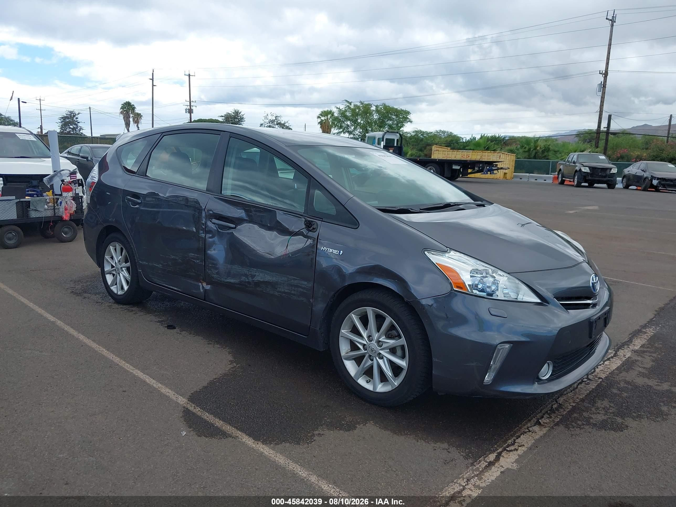2012 Toyota Prius V Five/three/two Gray vin: JTDZN3EU0C3022380