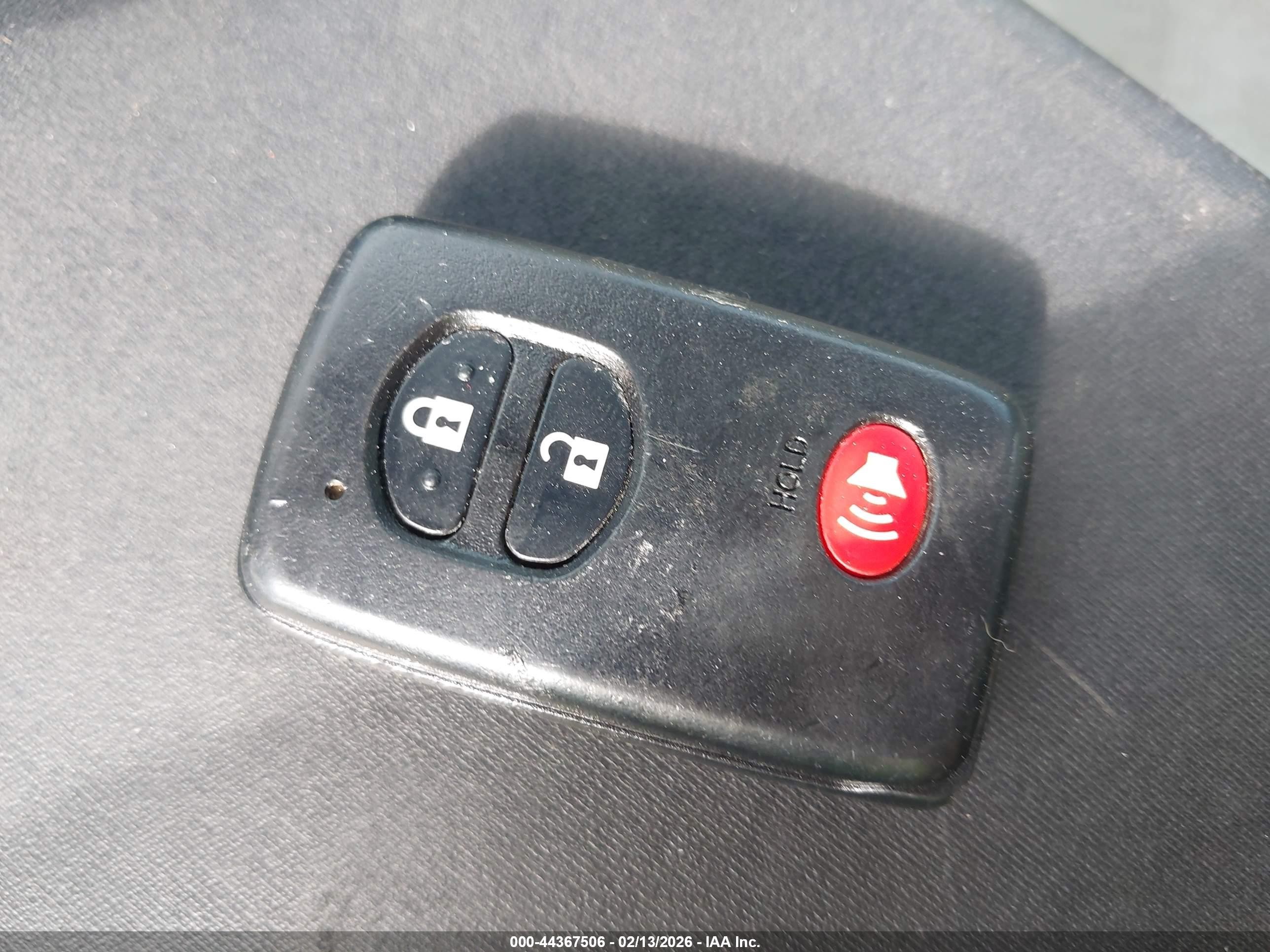 2012 Toyota Prius V Two Silver vin: JTDZN3EU0C3031547