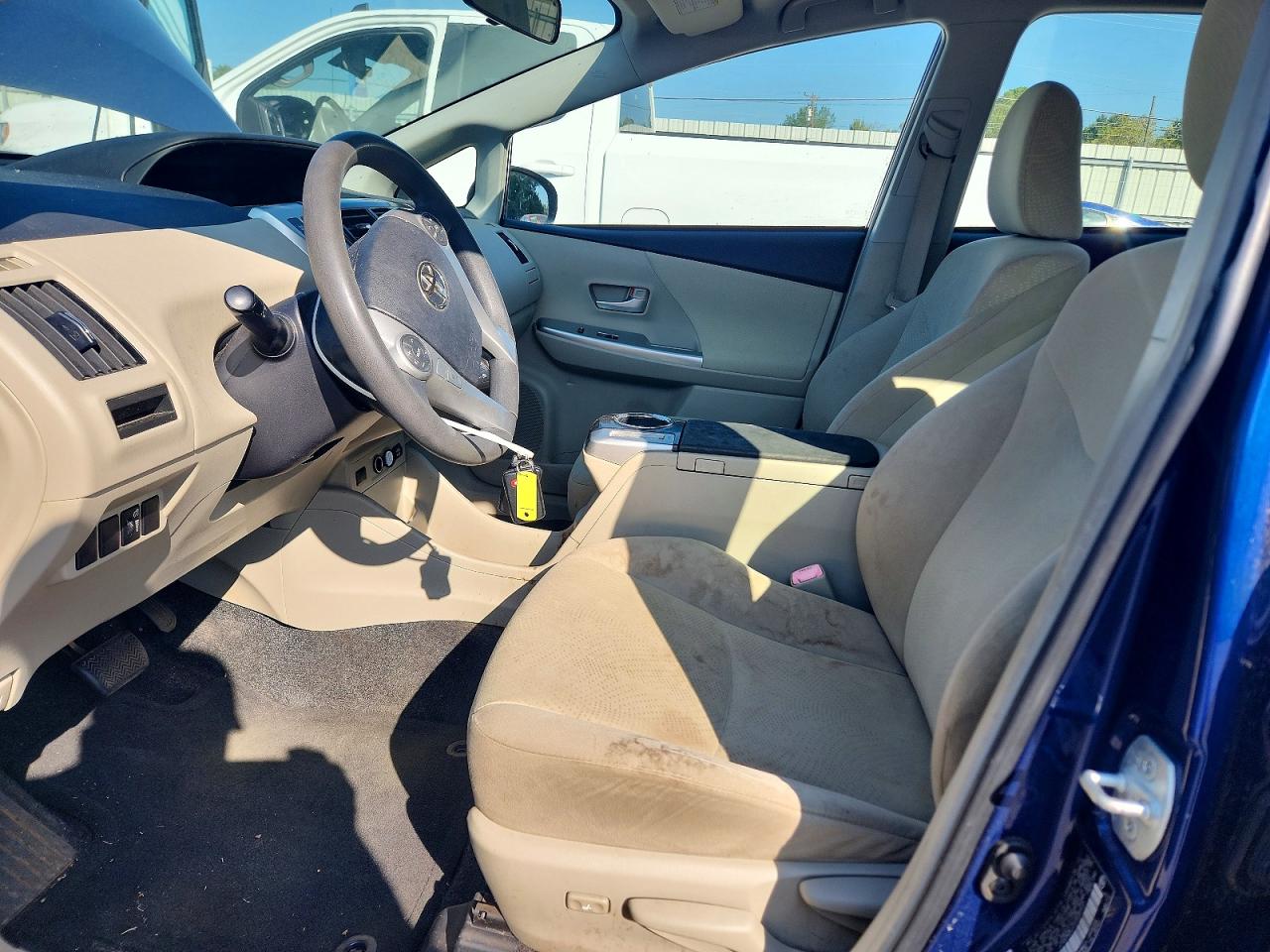 2012 Toyota Prius V Two Blue vin: JTDZN3EU0C3032973