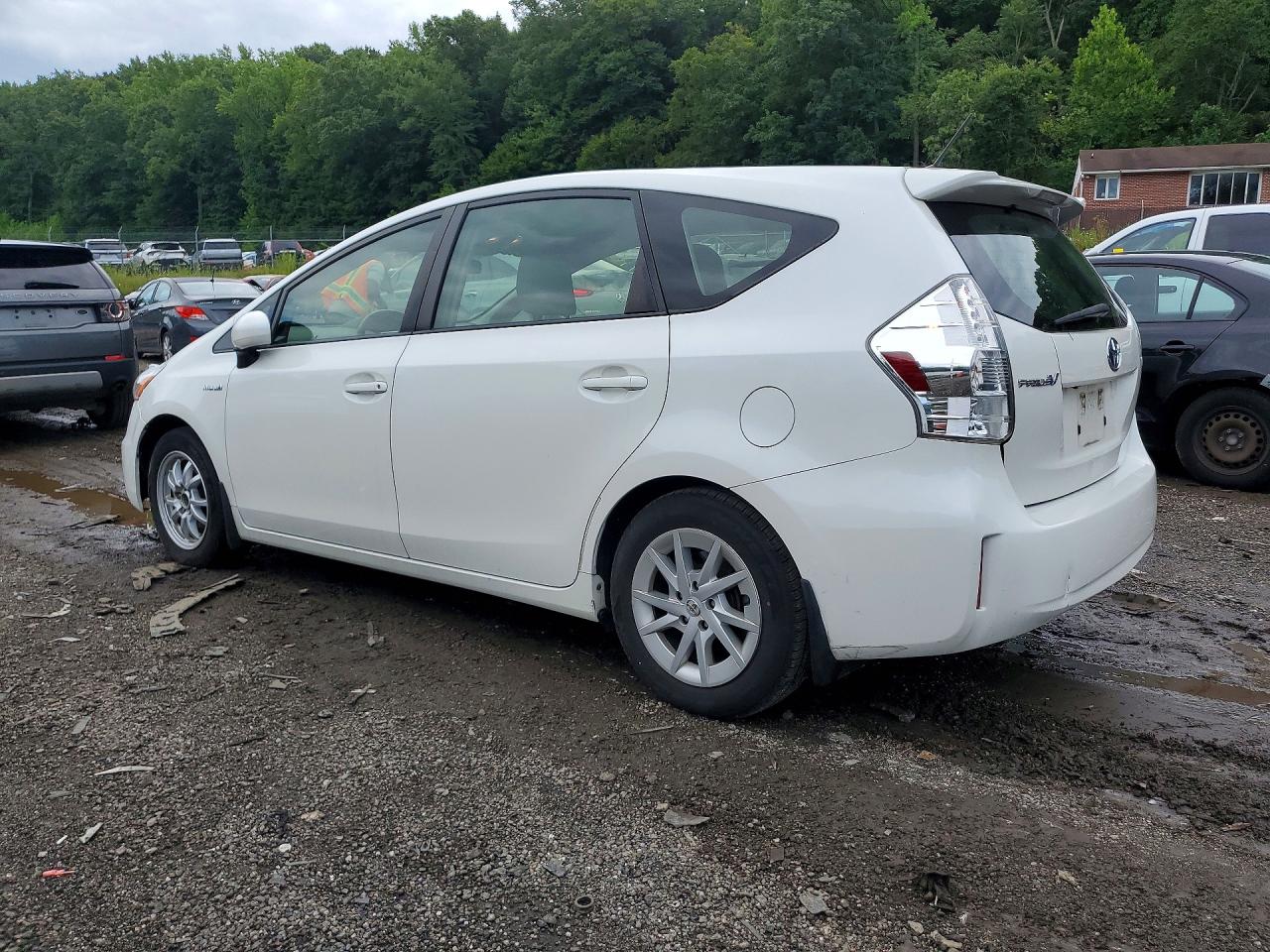 2012 Toyota Prius V Three White vin: JTDZN3EU0C3075371