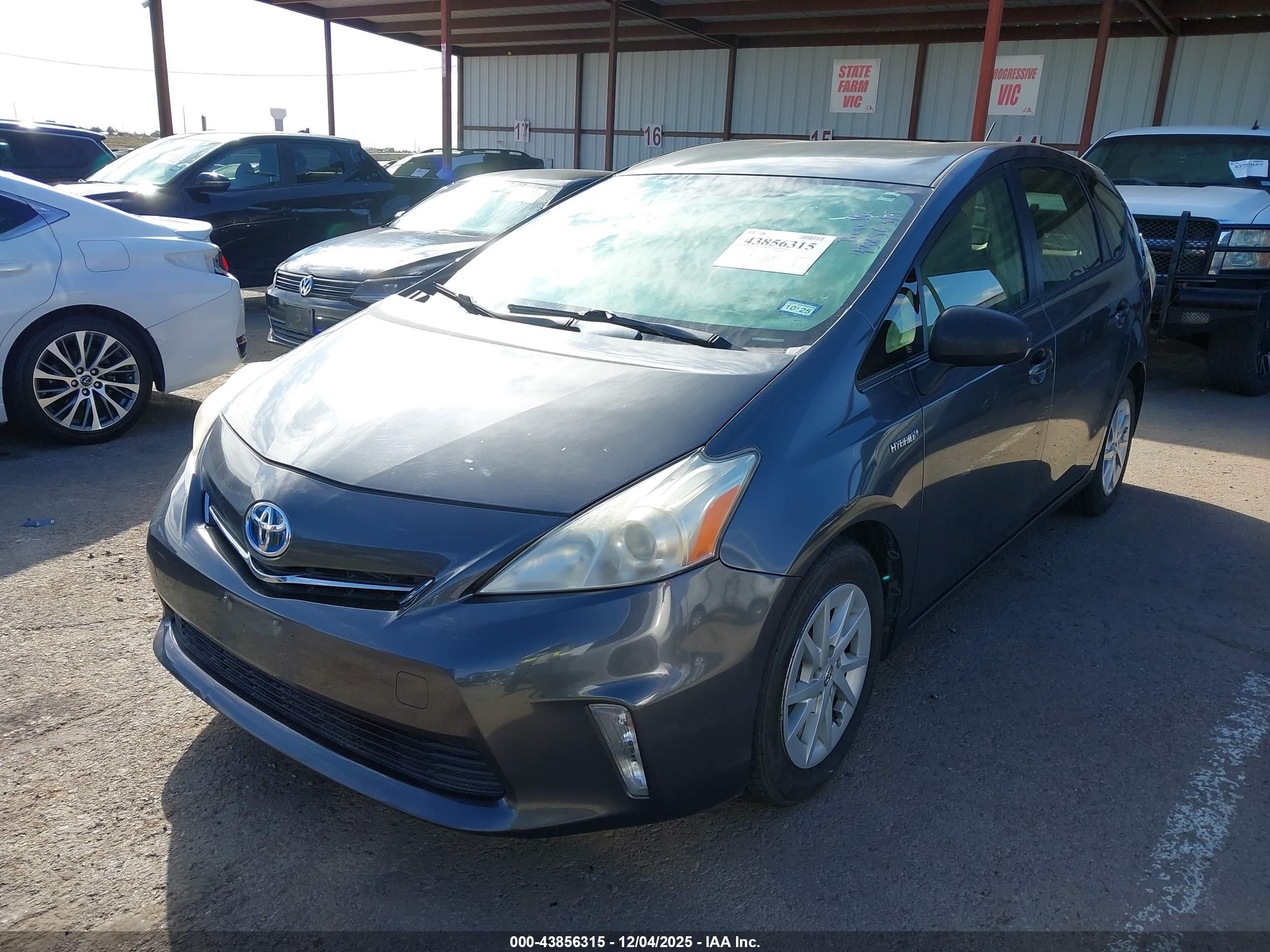 2012 Toyota Prius V Three Gray vin: JTDZN3EU0C3102388