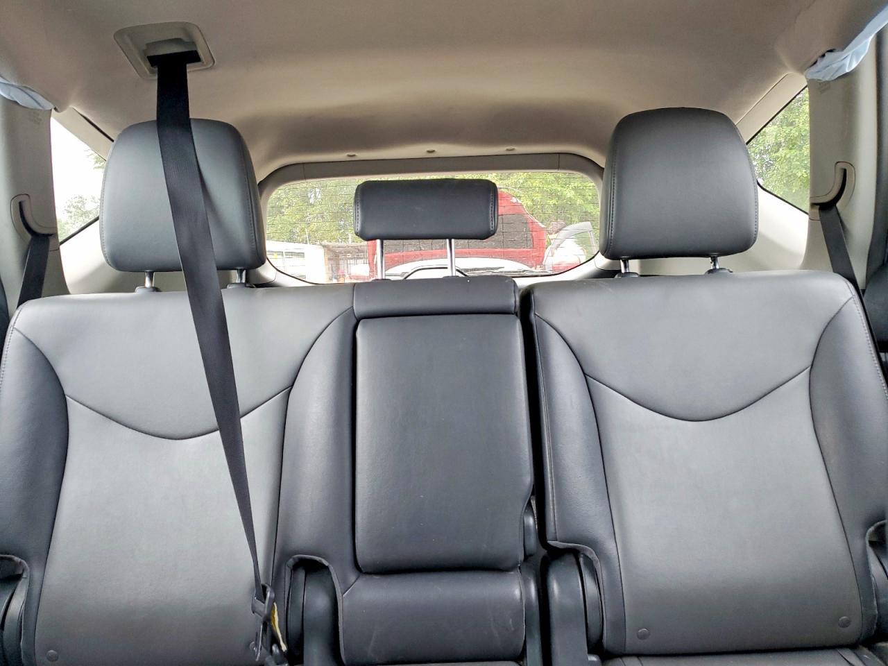 2012 Toyota Prius V Five Gray vin: JTDZN3EU0C3132376