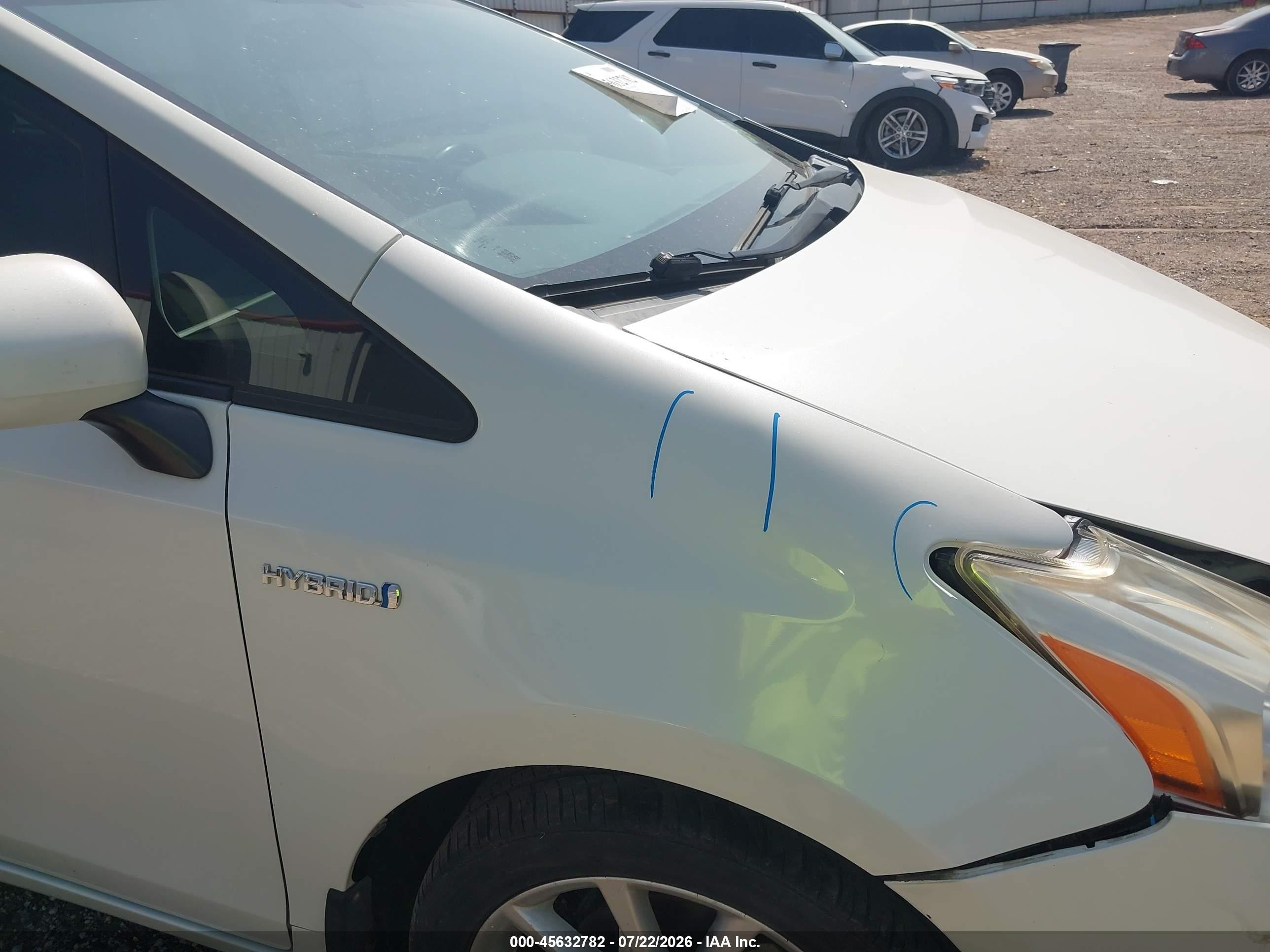 2012 Toyota Prius V Five White vin: JTDZN3EU0C3158475