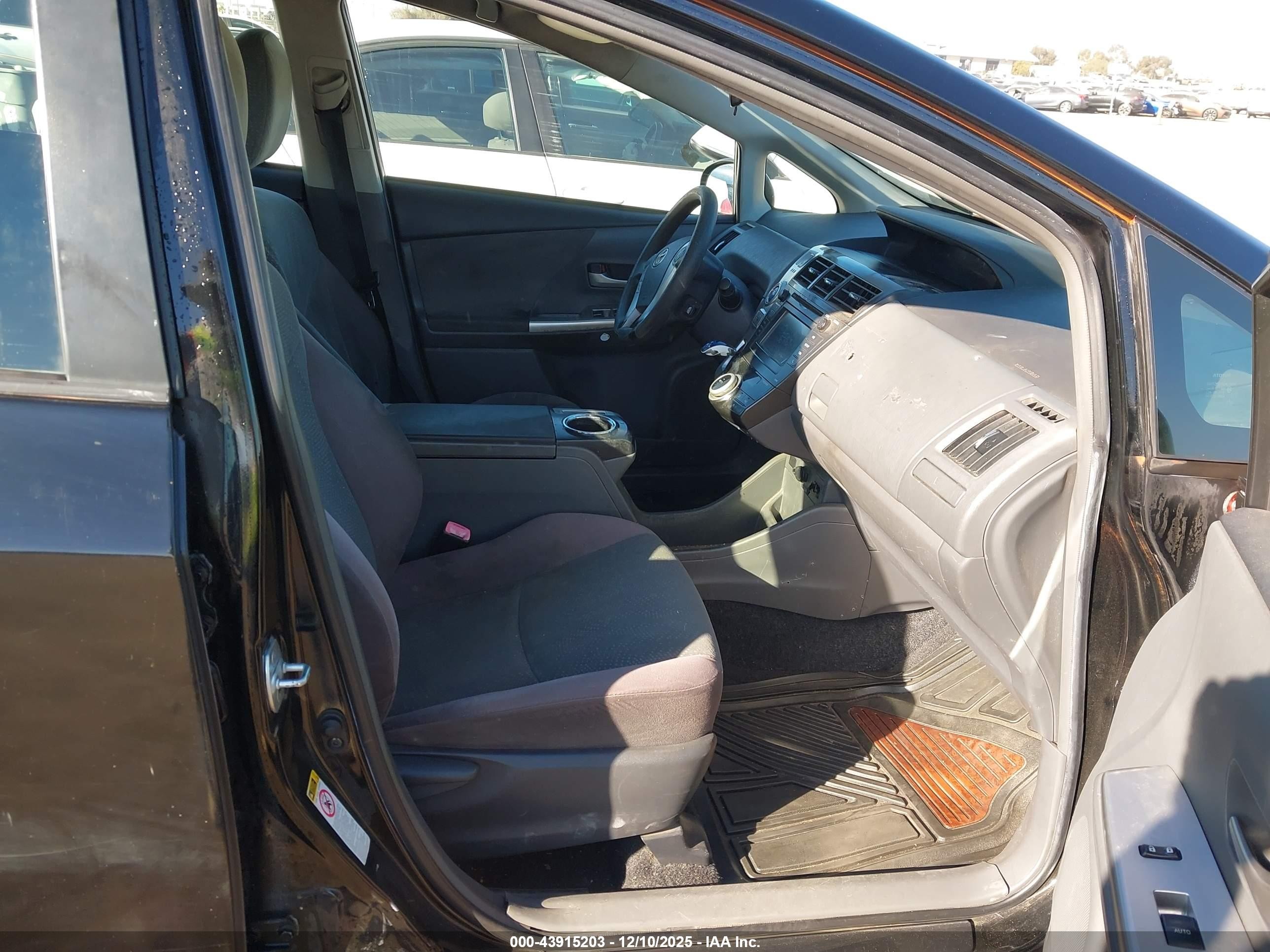 2012 Toyota Prius V Two Black vin: JTDZN3EU0C3185501