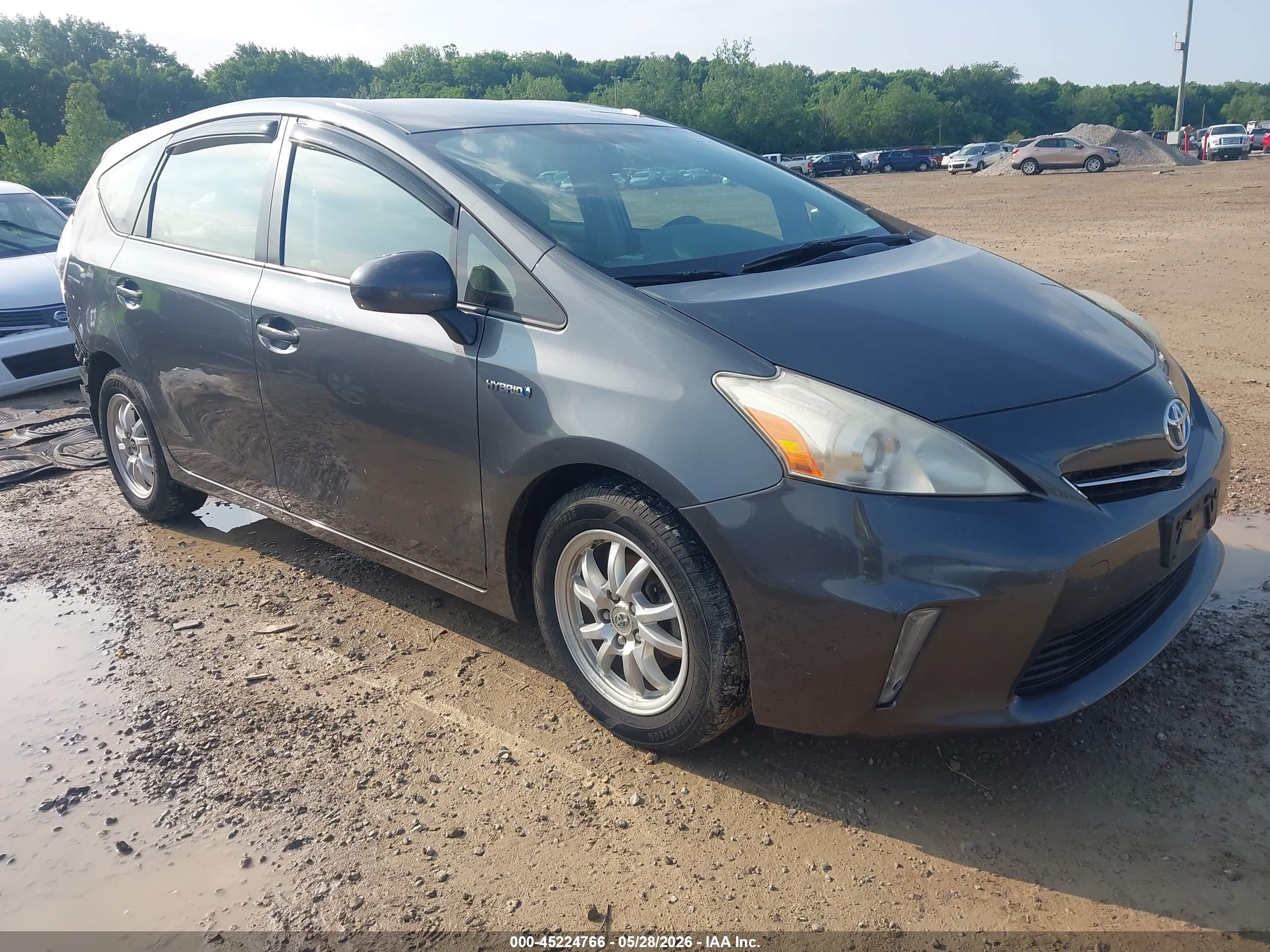 2013 Toyota Prius V Three Gray vin: JTDZN3EU0D3225688