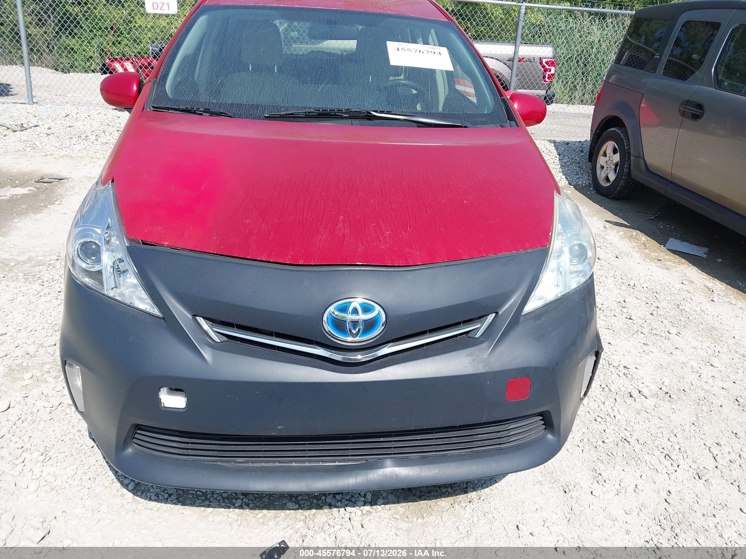 2013 Toyota Prius V Three Red vin: JTDZN3EU0D3280335