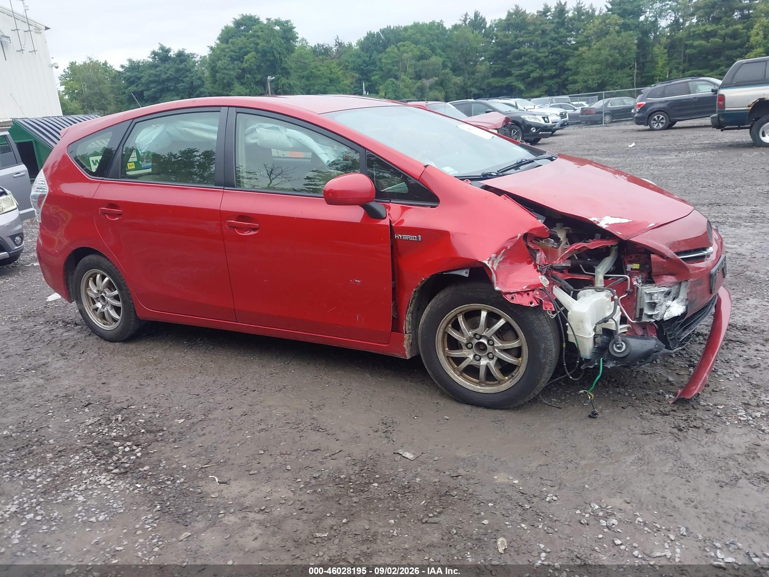 2014 Toyota Prius V Two Red vin: JTDZN3EU0EJ013175