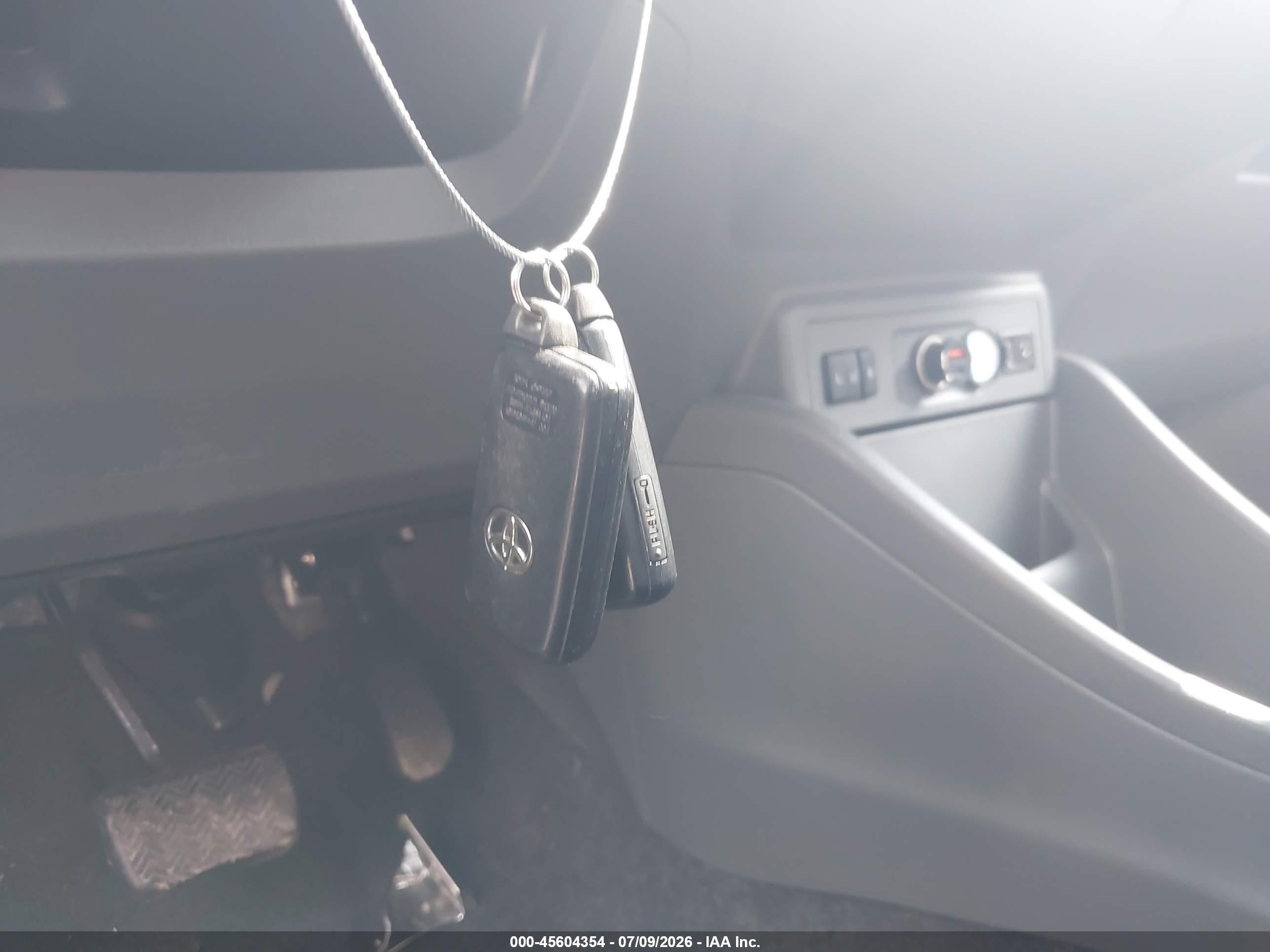 2014 Toyota Prius V Five Light Blue vin: JTDZN3EU0EJ014696