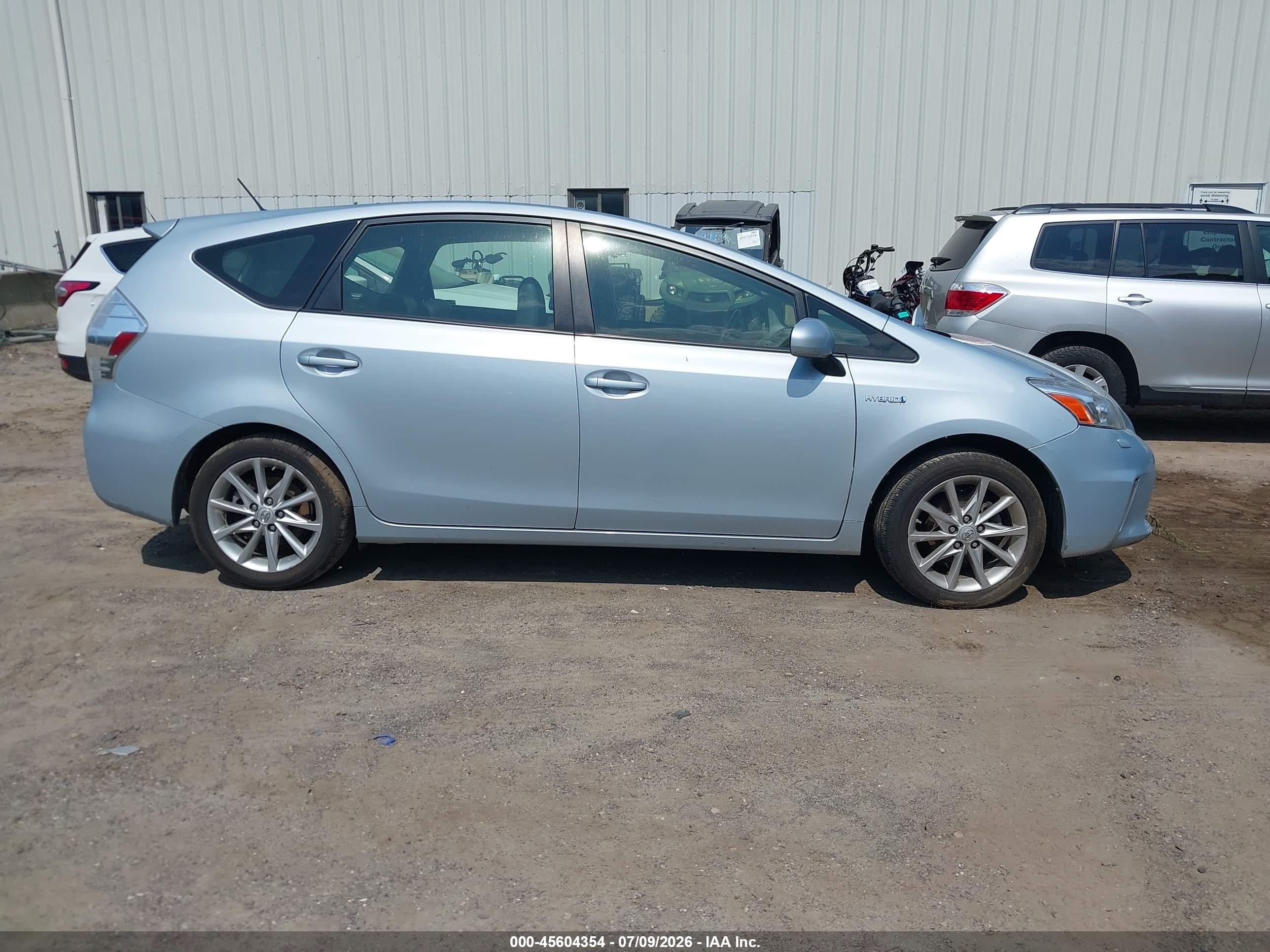 2014 Toyota Prius V Five Light Blue vin: JTDZN3EU0EJ014696