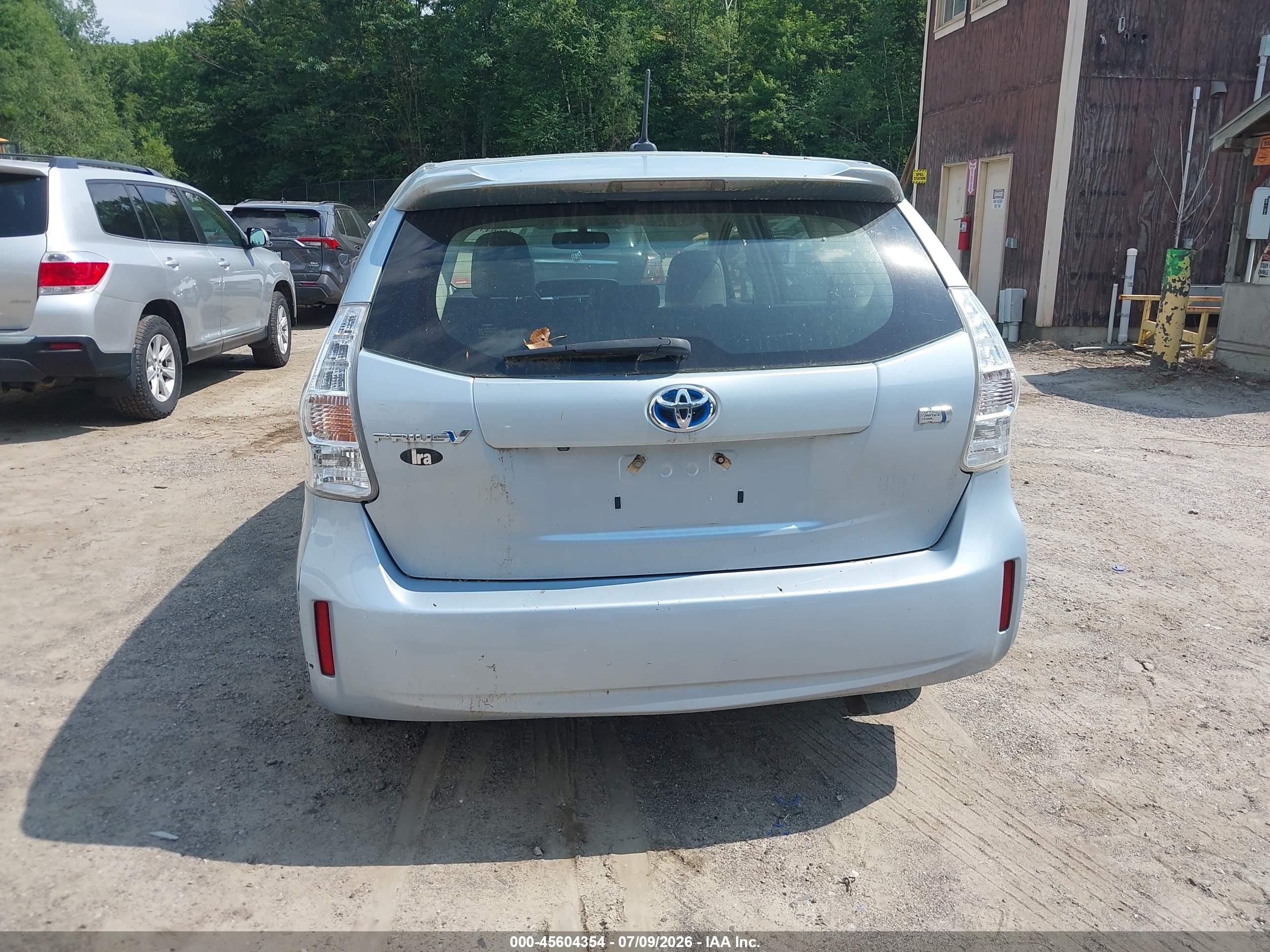 2014 Toyota Prius V Five Light Blue vin: JTDZN3EU0EJ014696