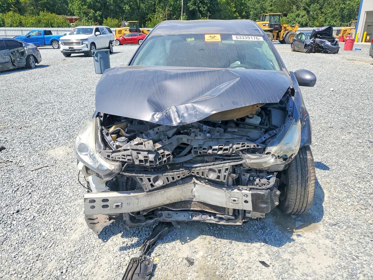 2015 Toyota Prius V Two Charcoal vin: JTDZN3EU0FJ022556