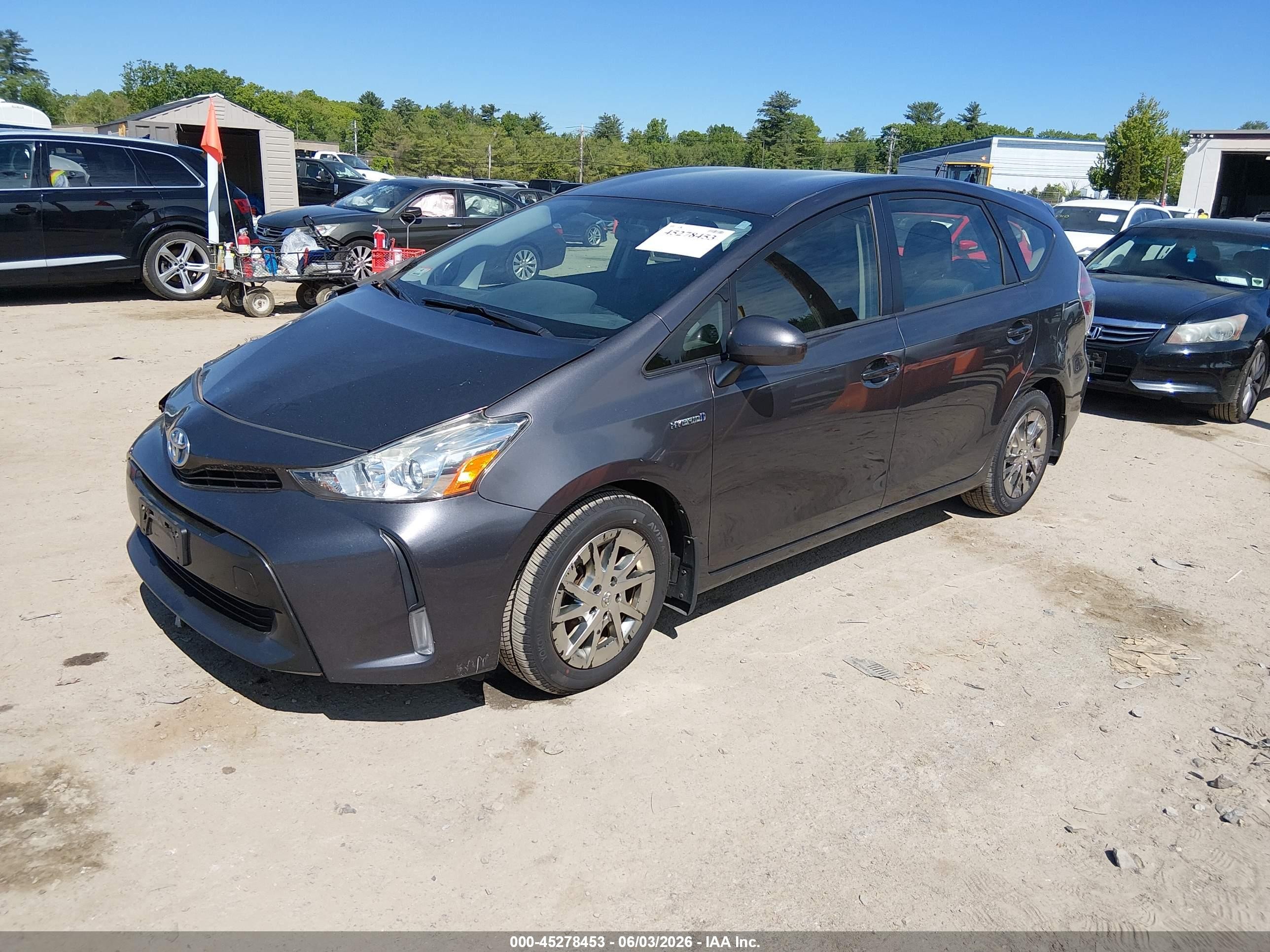2015 Toyota Prius V Three Gray vin: JTDZN3EU0FJ029524