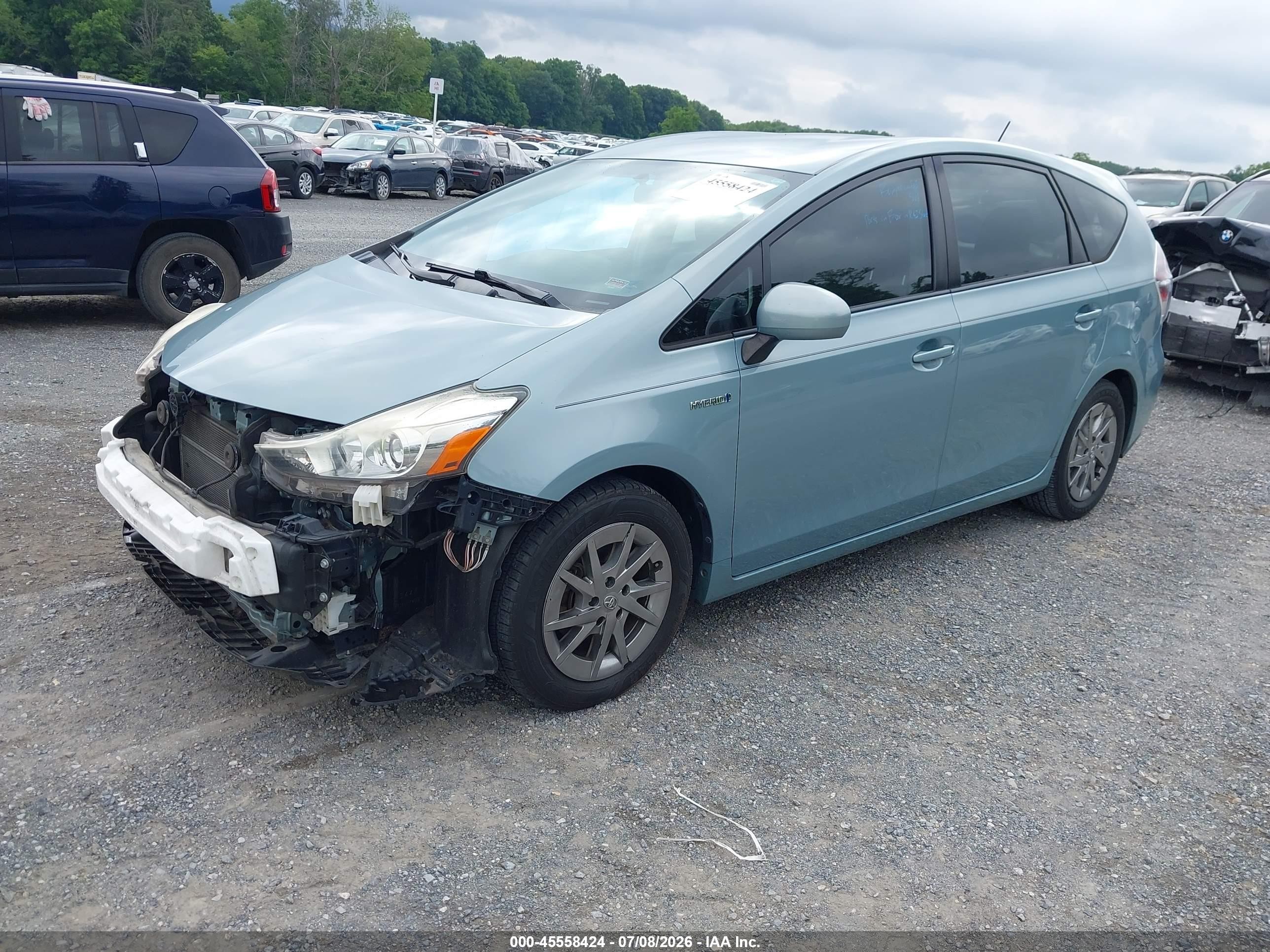 2015 Toyota Prius V Three Green vin: JTDZN3EU0FJ032083