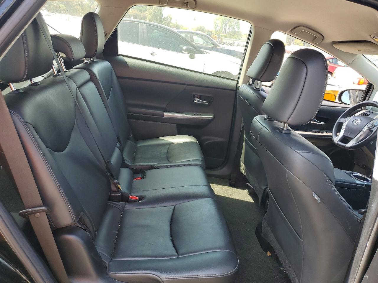 2015 Toyota Prius V Four Black vin: JTDZN3EU0FJ033752