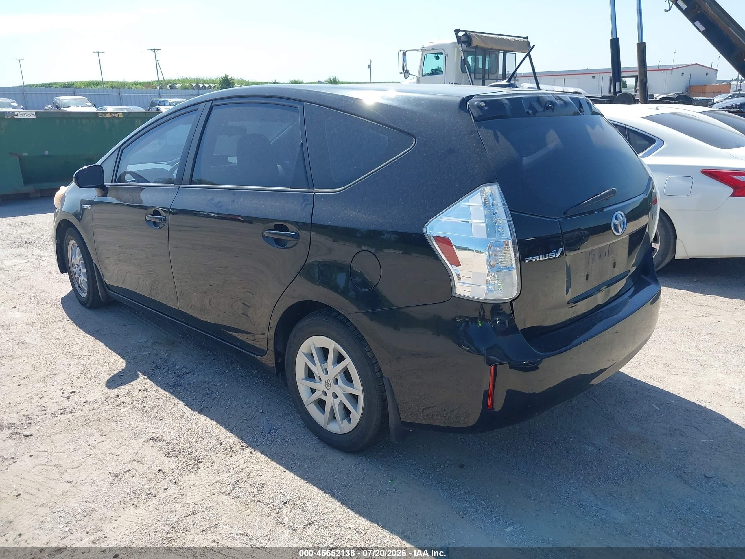 2012 Toyota Prius V Three Черный vin: JTDZN3EU1C3024610