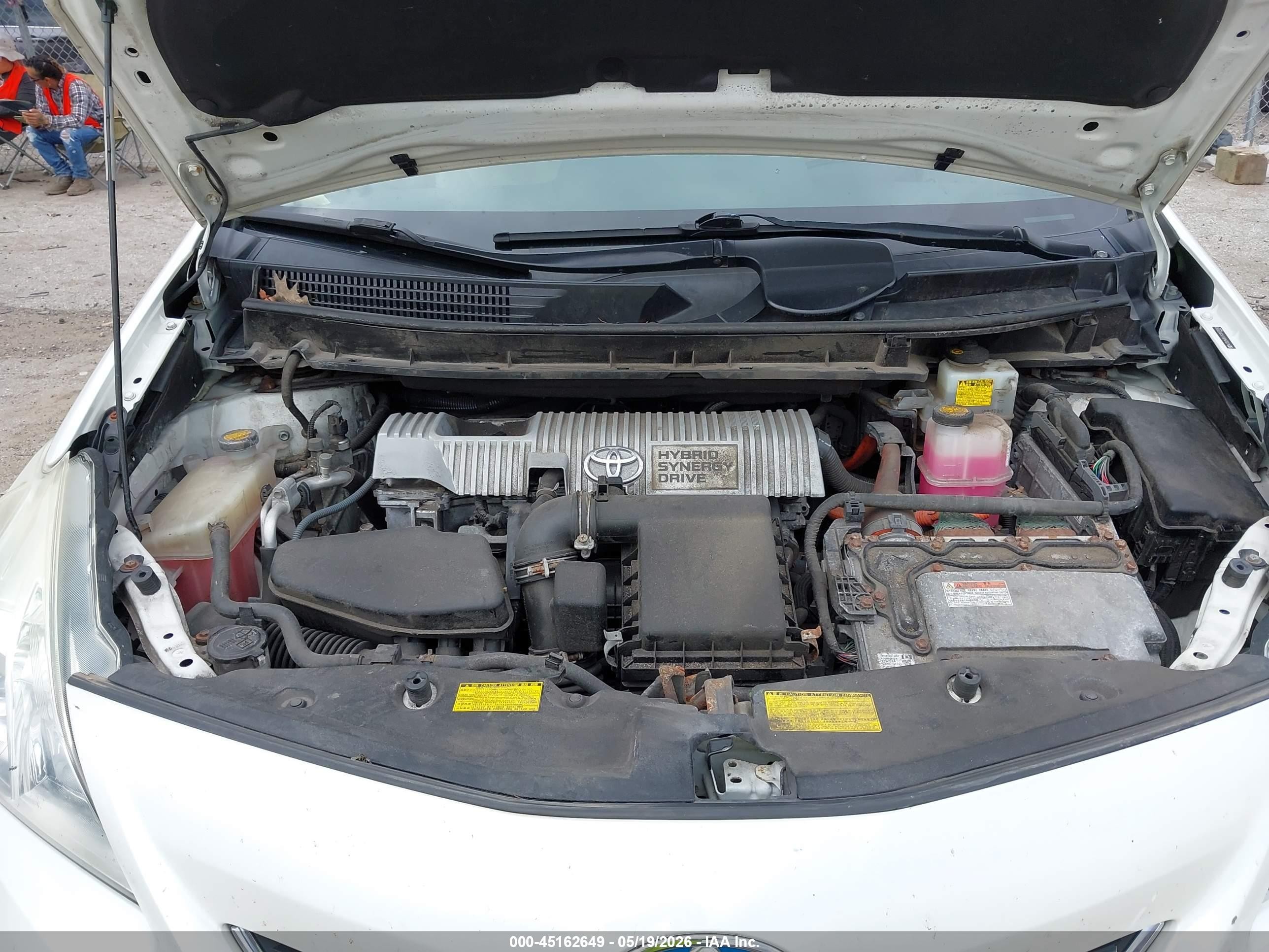 2012 Toyota Prius V Two White vin: JTDZN3EU1C3037082
