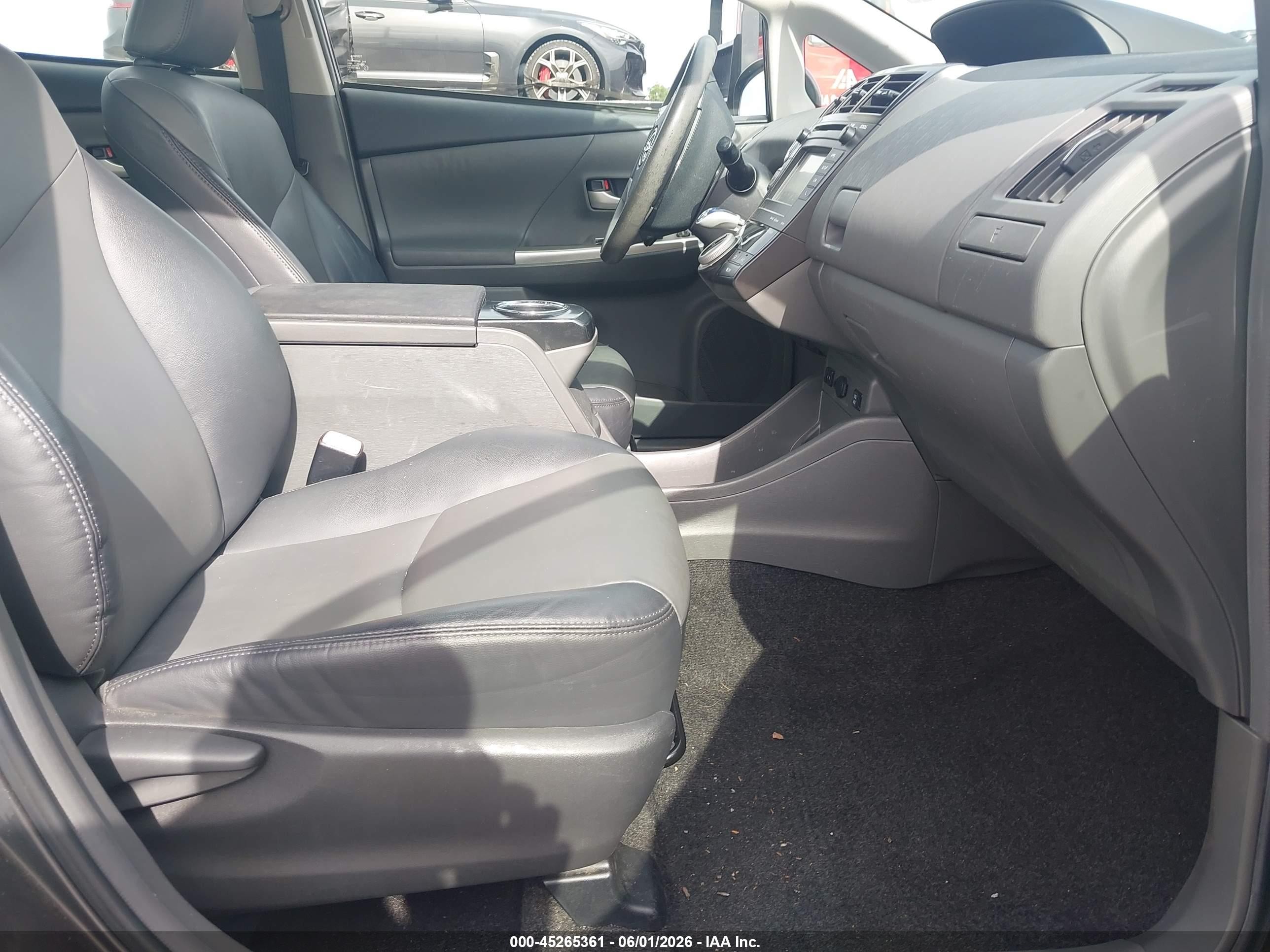 2012 Toyota Prius V Five Gray vin: JTDZN3EU1C3045649