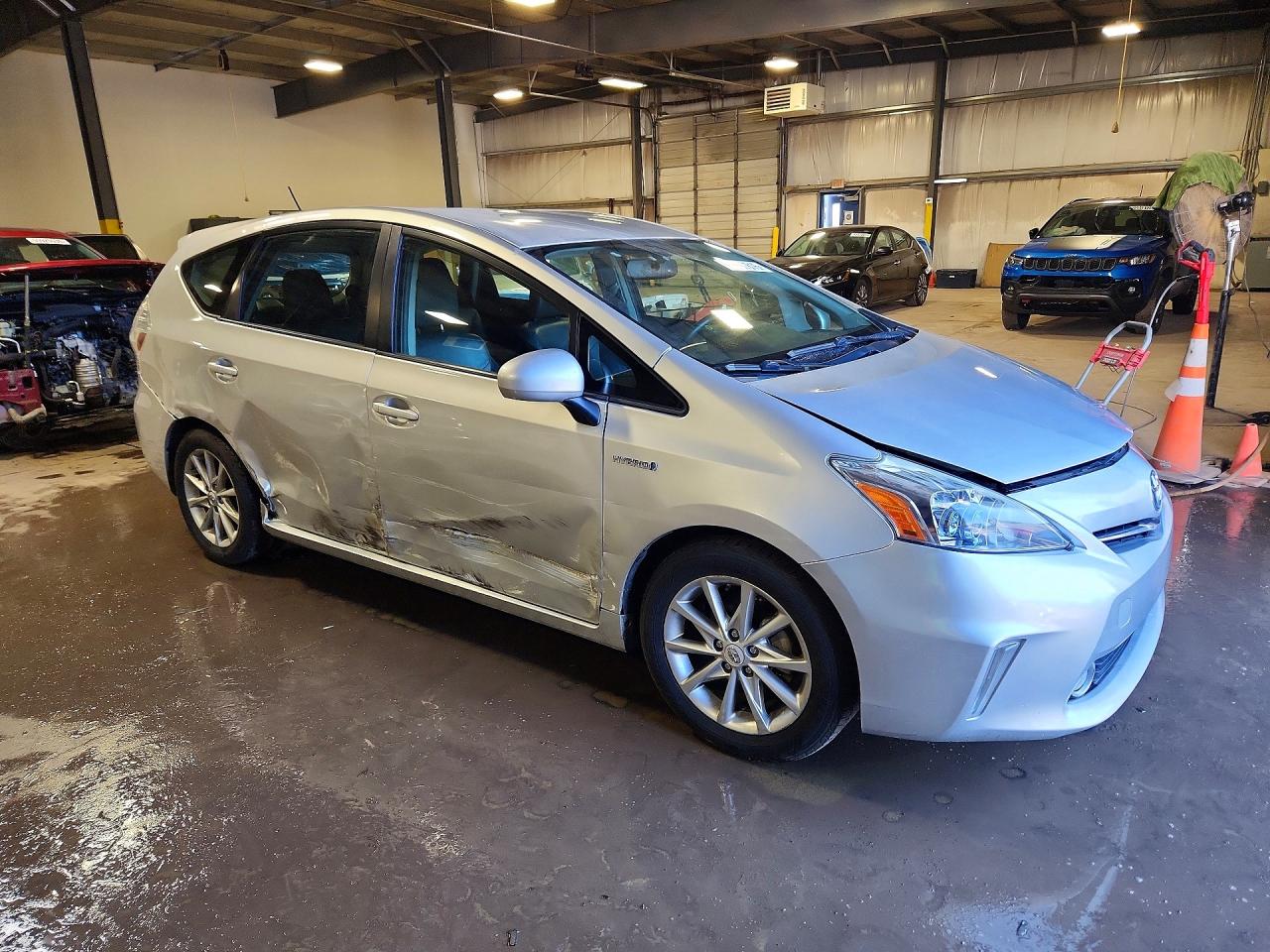 2012 Toyota Prius V Five Gray vin: JTDZN3EU1C3056344
