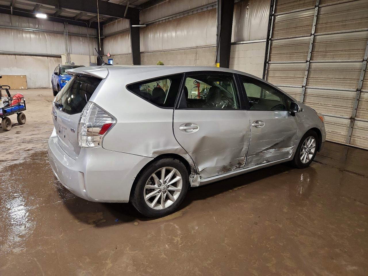 2012 Toyota Prius V Five Gray vin: JTDZN3EU1C3056344