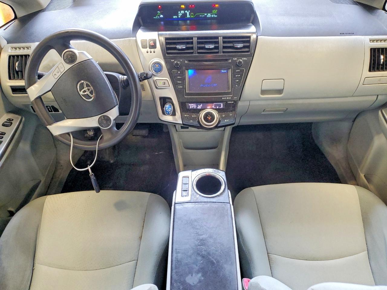2012 Toyota Prius V Three Silver vin: JTDZN3EU1C3088419