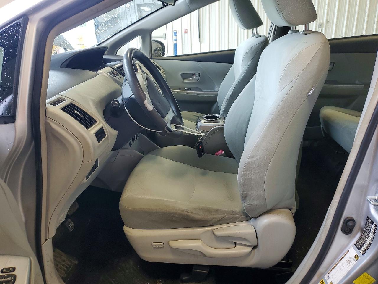 2012 Toyota Prius V Three Silver vin: JTDZN3EU1C3088419
