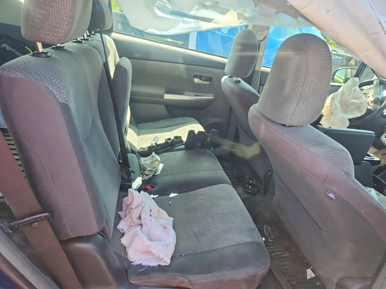 2012 Toyota Prius V Three Blue vin: JTDZN3EU1C3139045